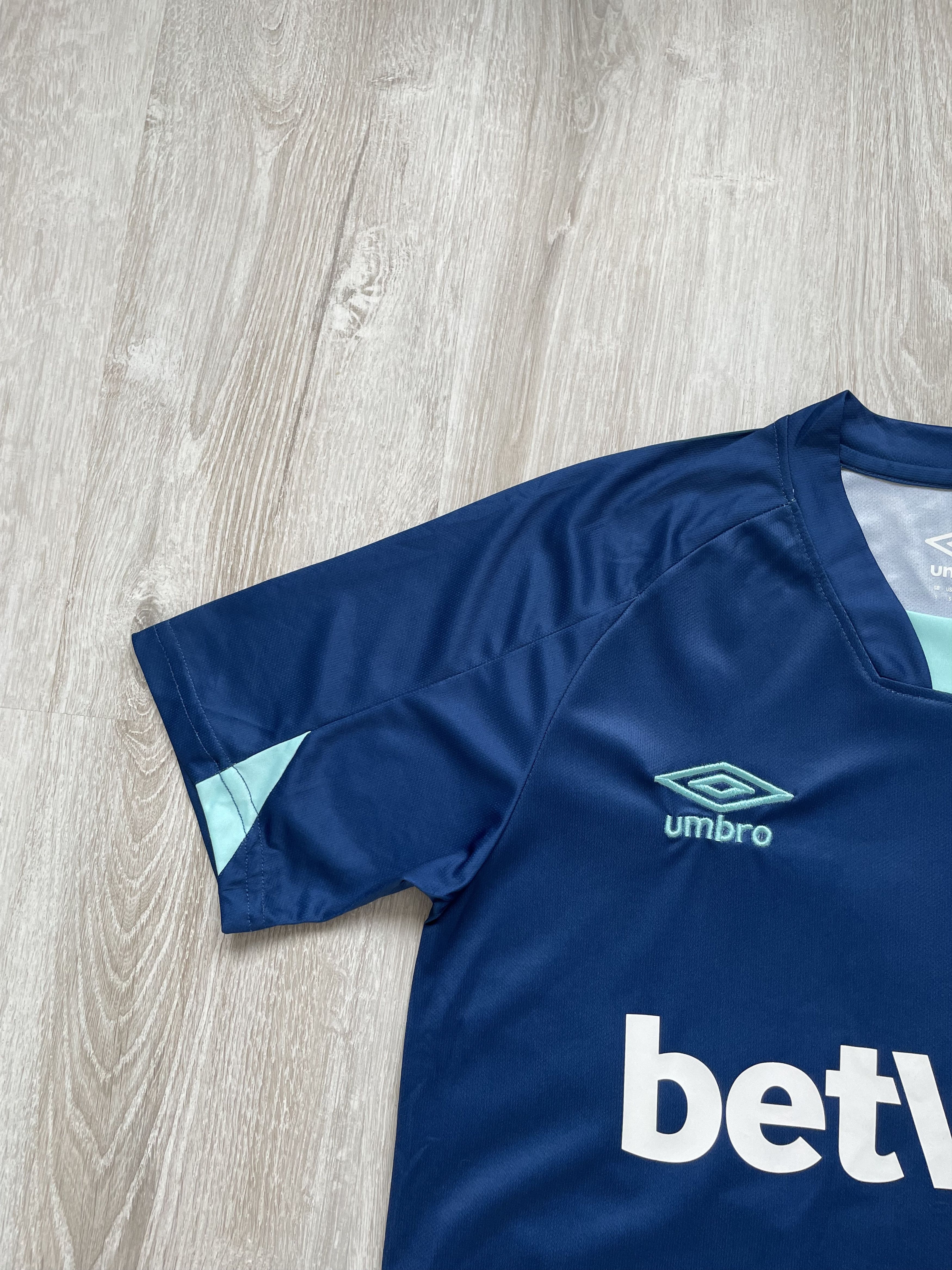 Other × Umbro West Ham United Umbro Third Shirt 2023-24 Football Kudos Size US S / EU 44-46 / 1 - 4 Thumbnail