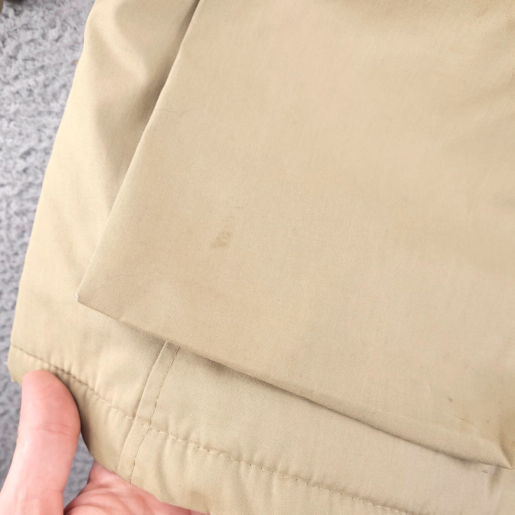 Vintage VINTAGE Woolrich Coat Mens L Beige Flannel Lined Overcoat Woolrich Coat Mens L Beige Flannel Lined Overcoat Size US L / EU 52-54 / 3 - 3 Thumbnail
