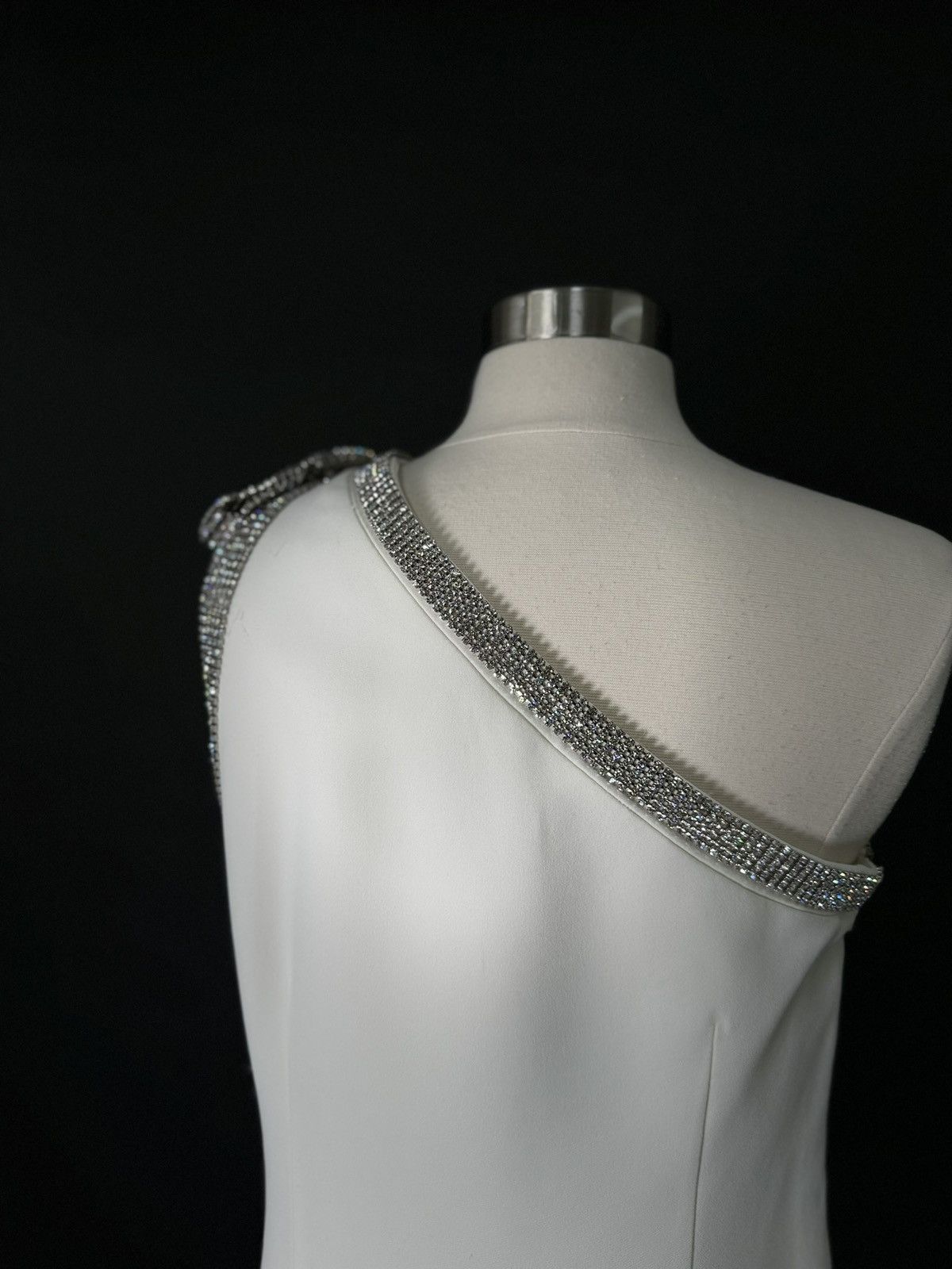 Other US 4&8 ELIE SAAB White Diamante Embellished Crepe Mini Dress Size S / US 4 / IT 40 - 6 Thumbnail