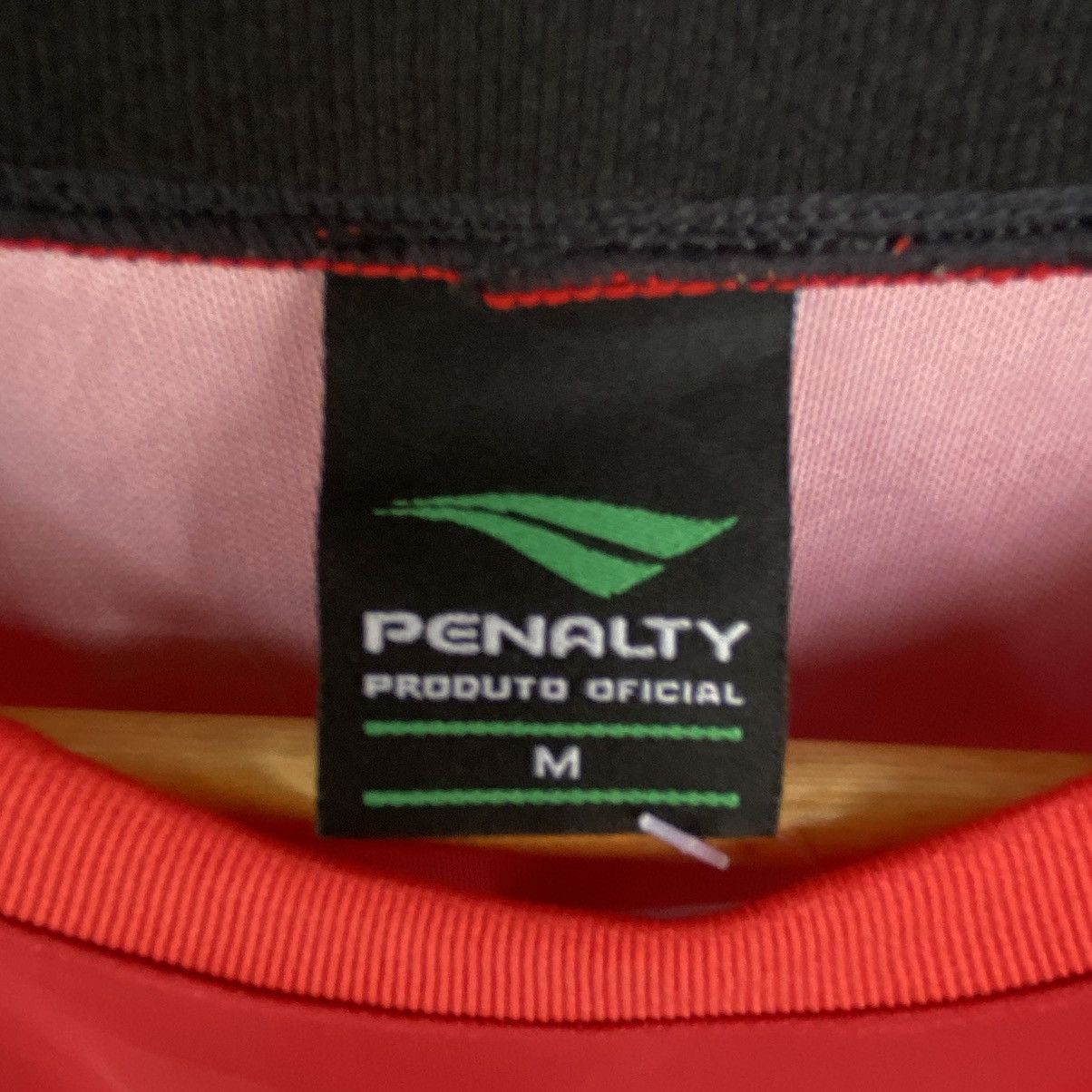 Other Vintage Turtles FC Soccer Jersey Red/Black Pullover Size M Size US M / EU 48-50 / 2 - 7 Thumbnail