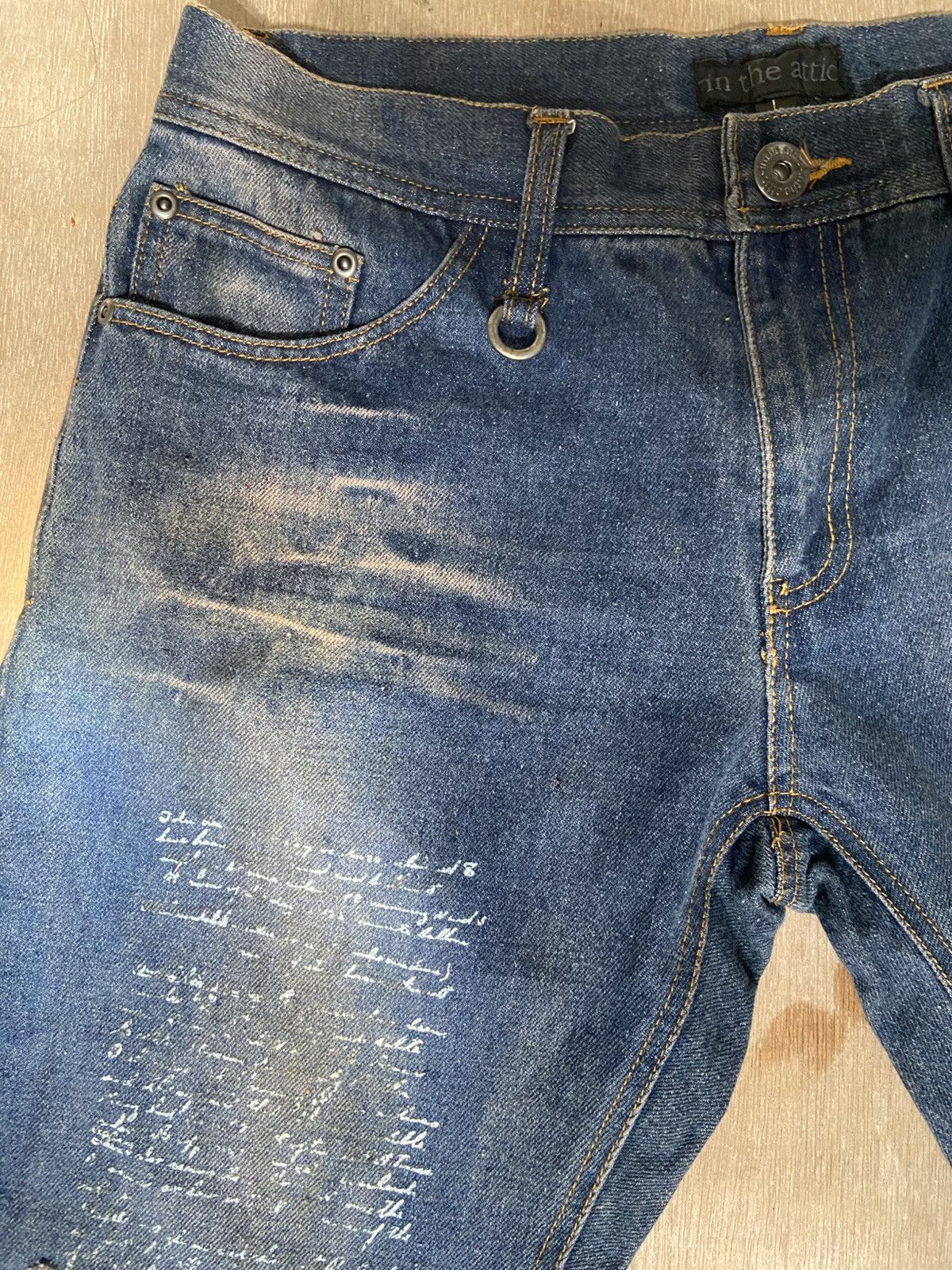 In The Attic Distressed Vintage Punk Buckle In The Attic Jeans With Words Size US 33 - 6 Thumbnail