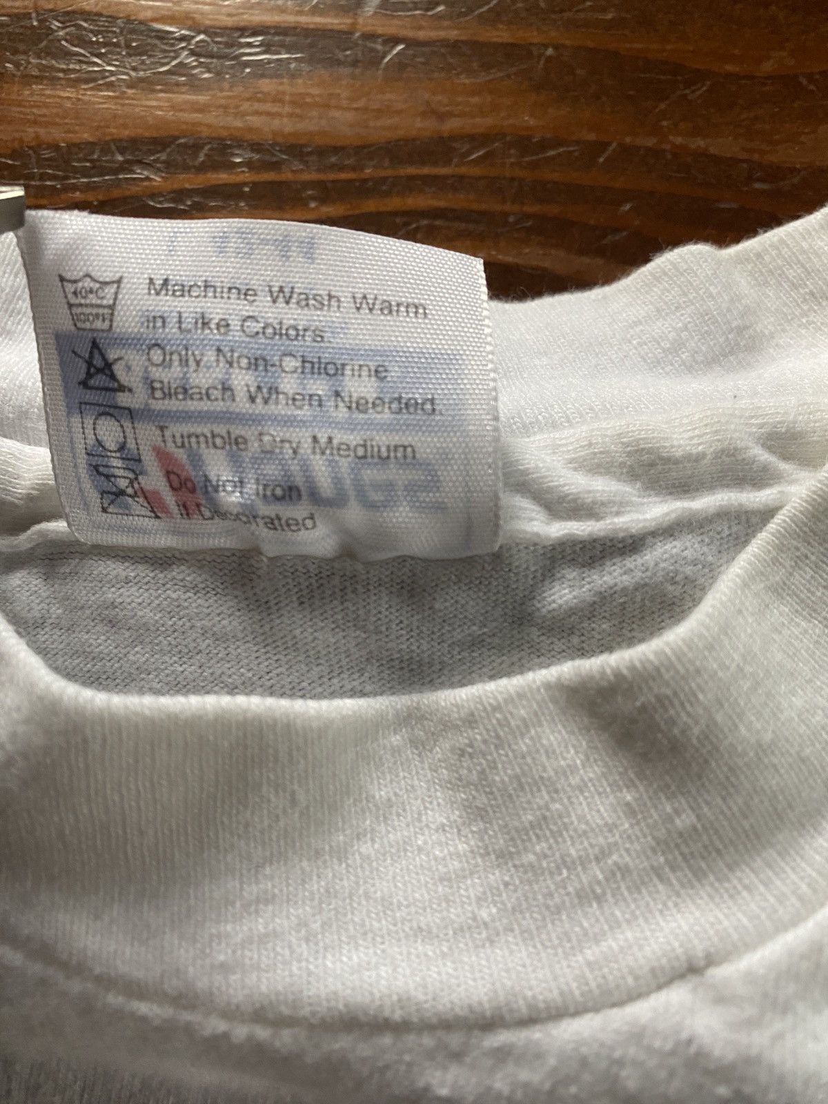 Hanes × Vintage Vintage 80’s Picasso Bouquet of Peace Single Stitch Tee Size US M / EU 48-50 / 2 - 12 Thumbnail