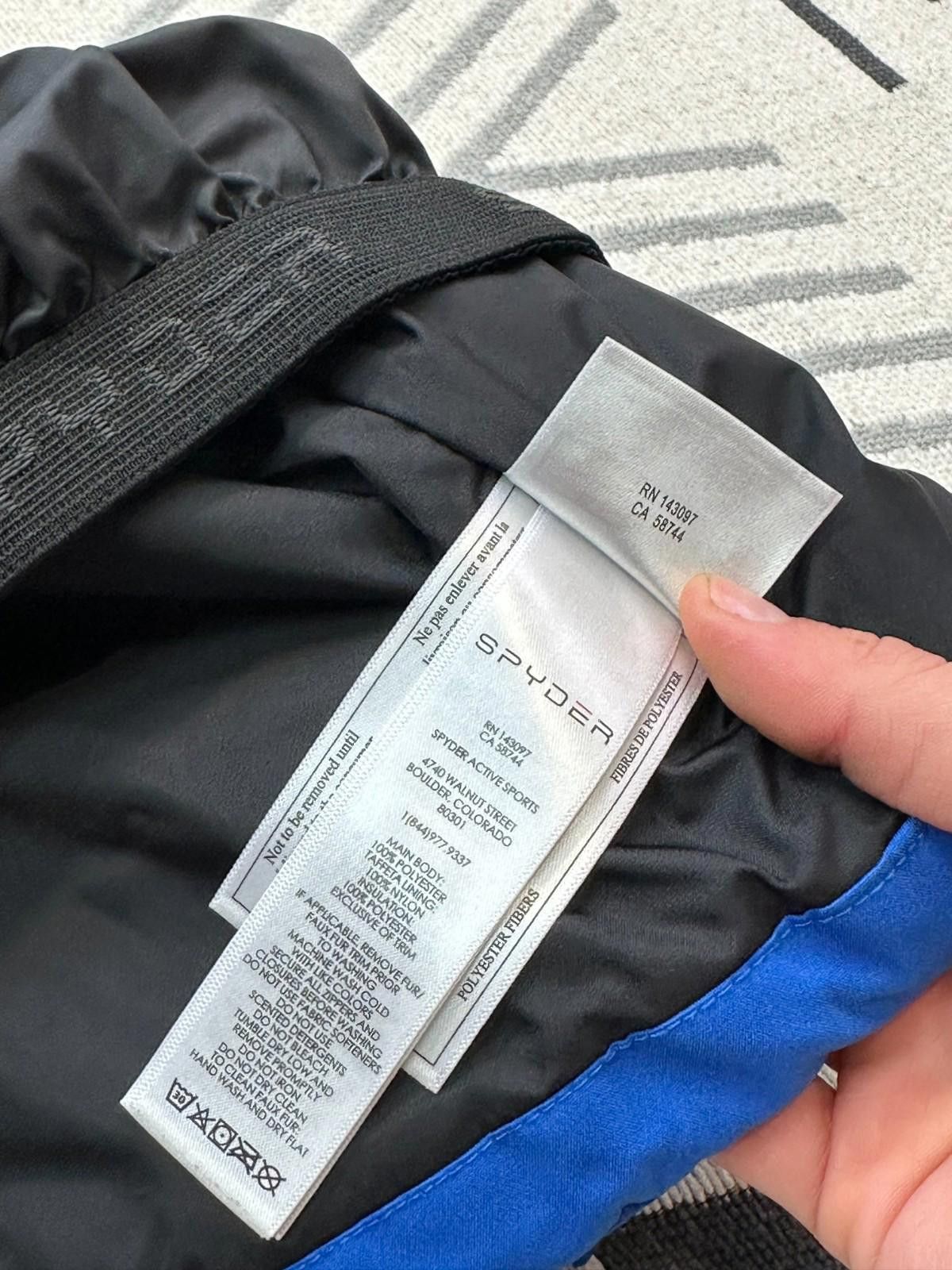 Spyder SPYDER BOYS KIDS SKI SNOWBOARD WATERPROOF JACKET SIZE 16 L Size US L / EU 52-54 / 3 - 8 Thumbnail