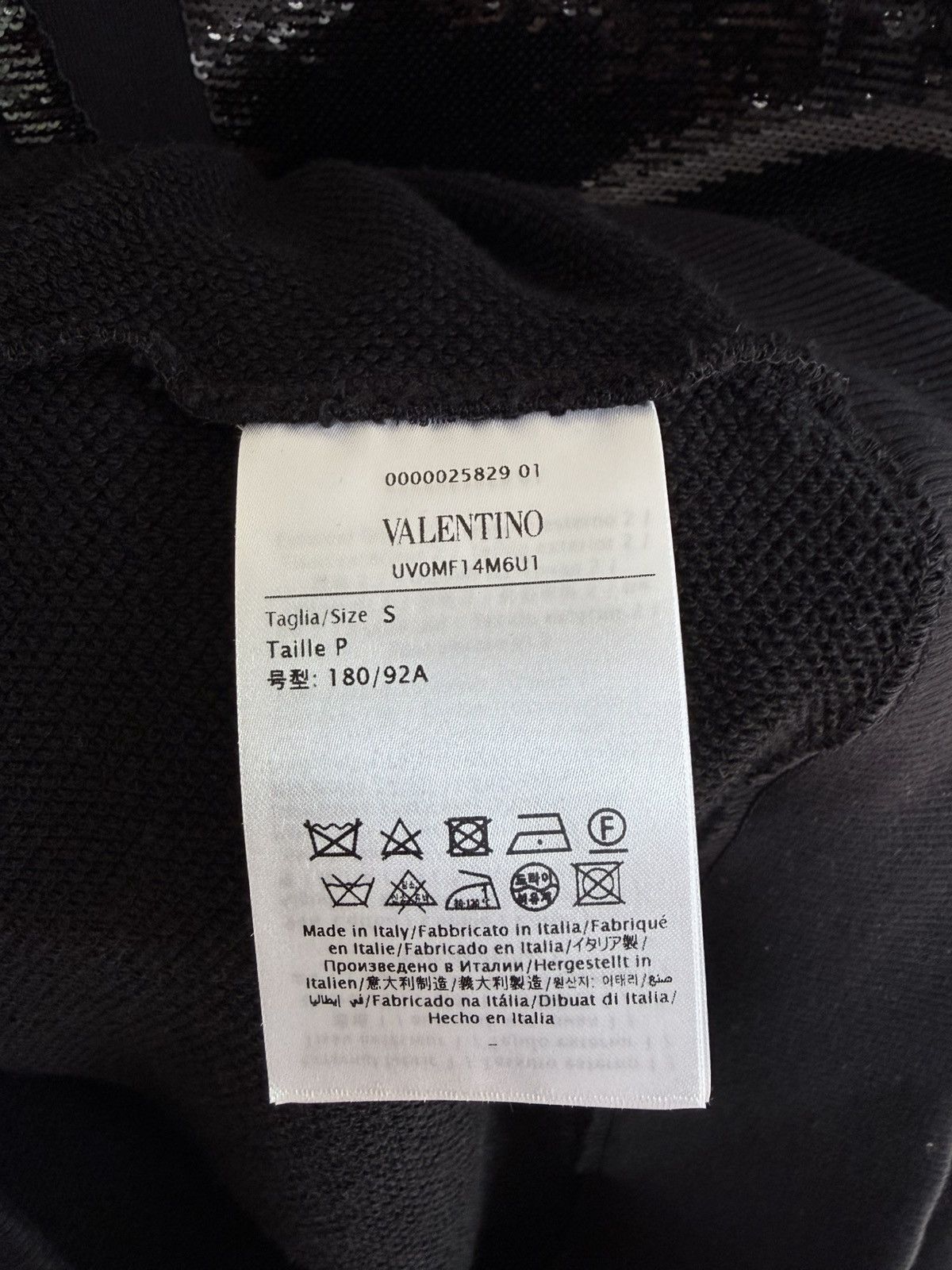 Valentino Authentic Valentino Garavani Black Sequin Sweatshirt Size US S / EU 44-46 / 1 - 12 Thumbnail