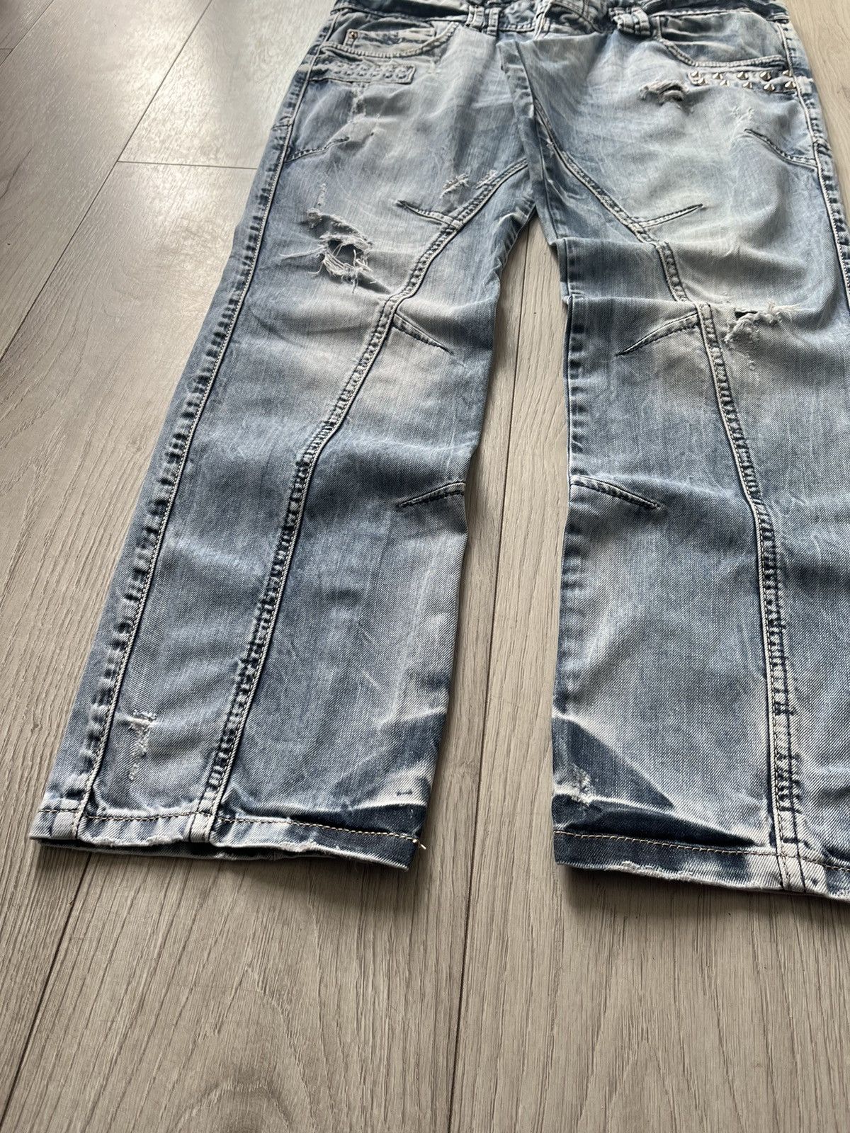 Japanese Brand cyber y2k denim distressed skate streetwear wideleg archive Size US 34 / EU 50 - 2 Thumbnail