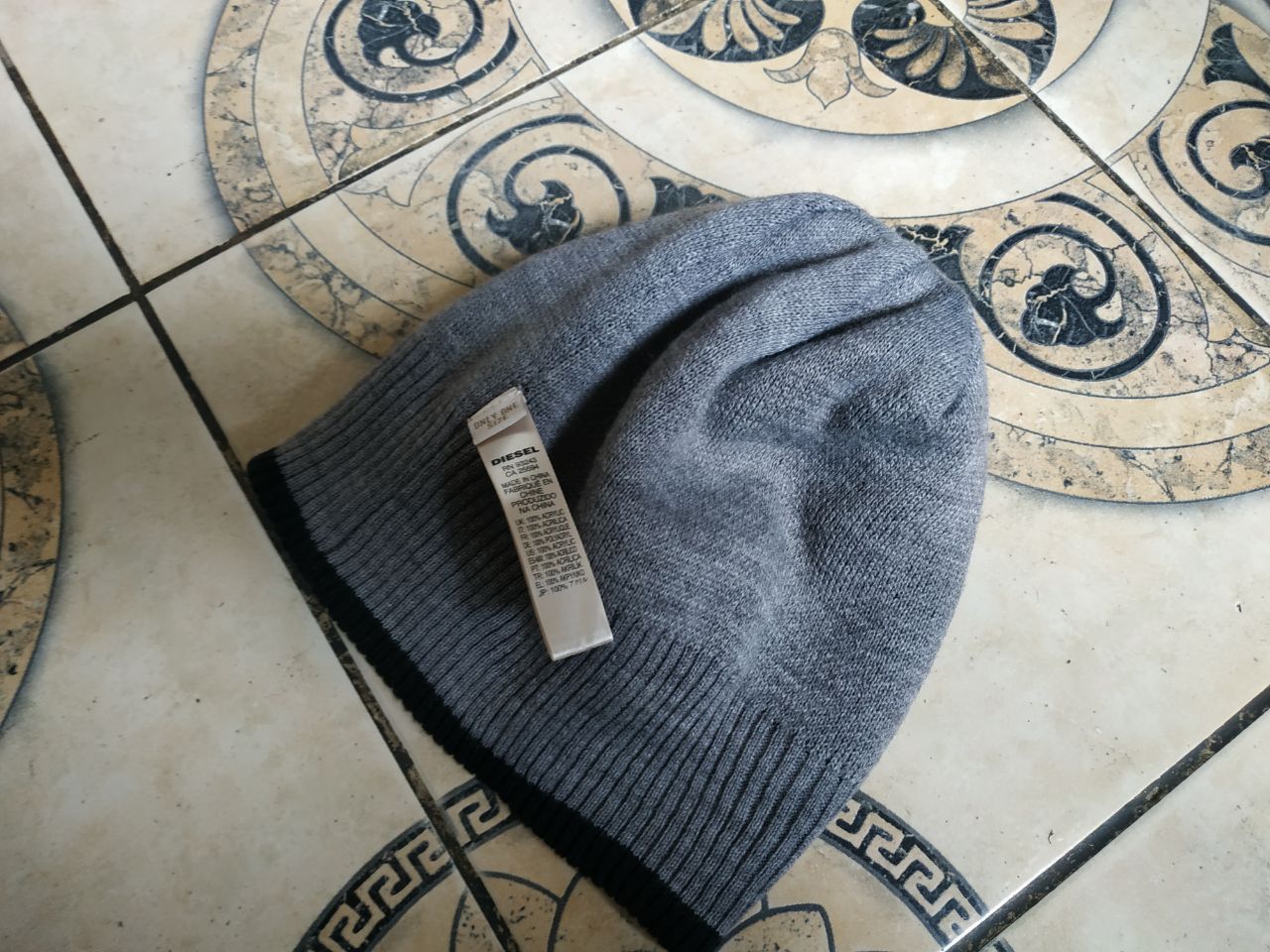 Diesel Diesel Reversible Mohawk Beanie Hat Y2K Black Gray Knit Size ONE SIZE - 14 Thumbnail
