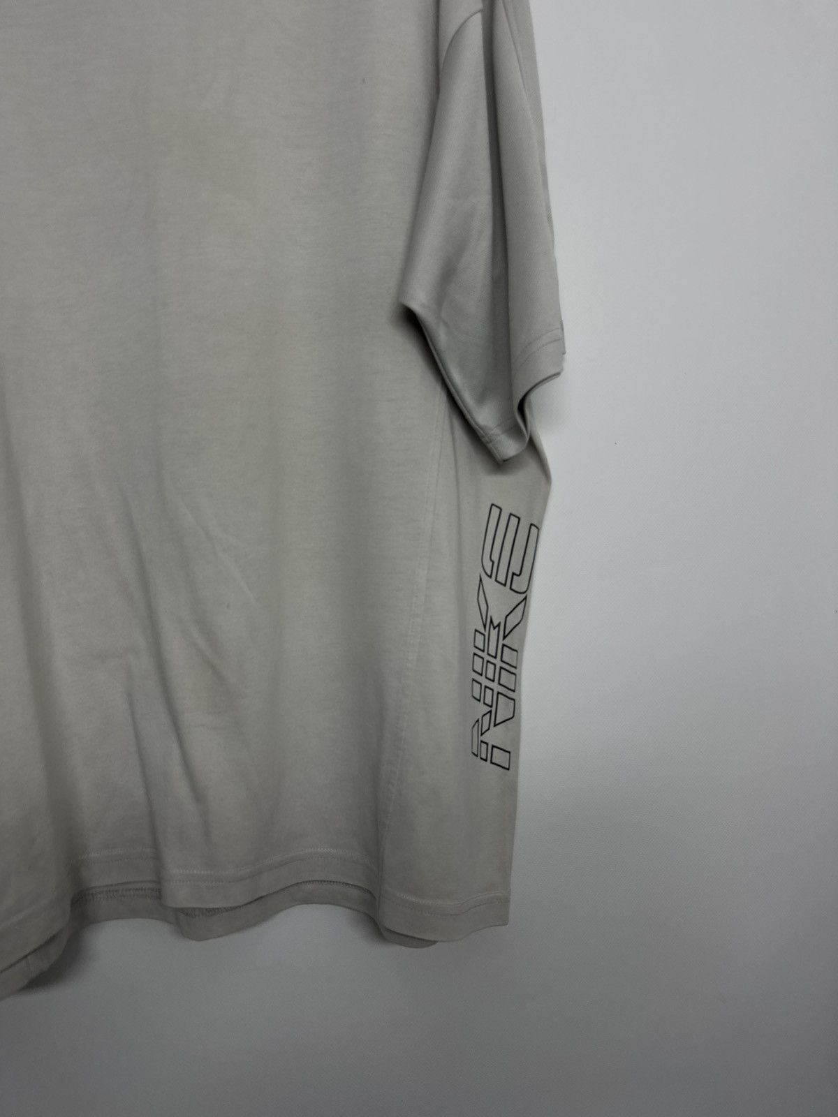 Nike Nike vintage Center logo T-shirt Size US L / EU 52-54 / 3 - 5 Thumbnail