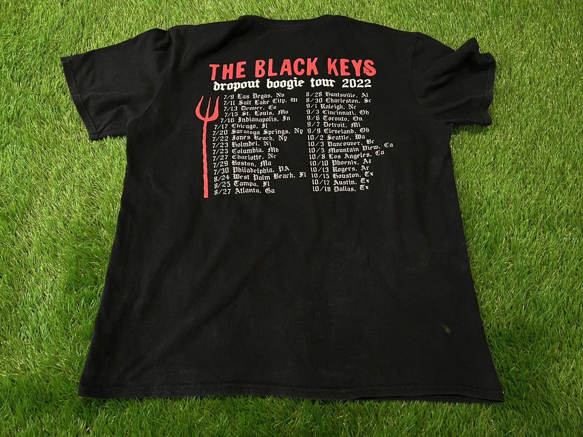 Band Tees The Black Keys Wild Child Dropout Boogie 2022 Tour Shirt Size US M / EU 48-50 / 2 - 4 Thumbnail