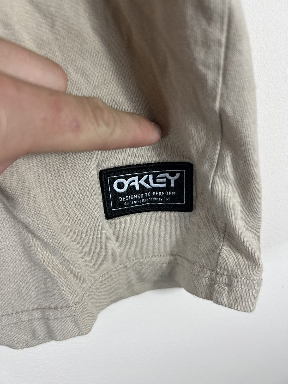 Oakley Oakley Tee Vintage Distressed Big Skull Print Oversized Y2K Size US M / EU 48-50 / 2 - 3 Thumbnail
