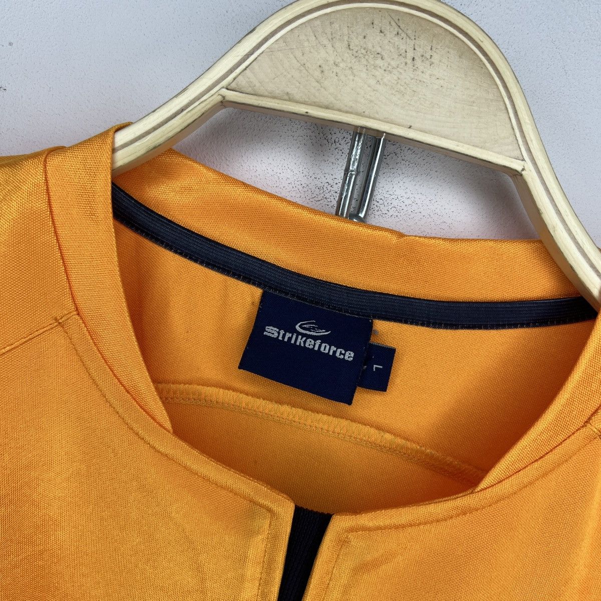 Vintage Vintage Millwall FC Soccer Jersey Football Sportswear Size US L / EU 52-54 / 3 - 6 Thumbnail