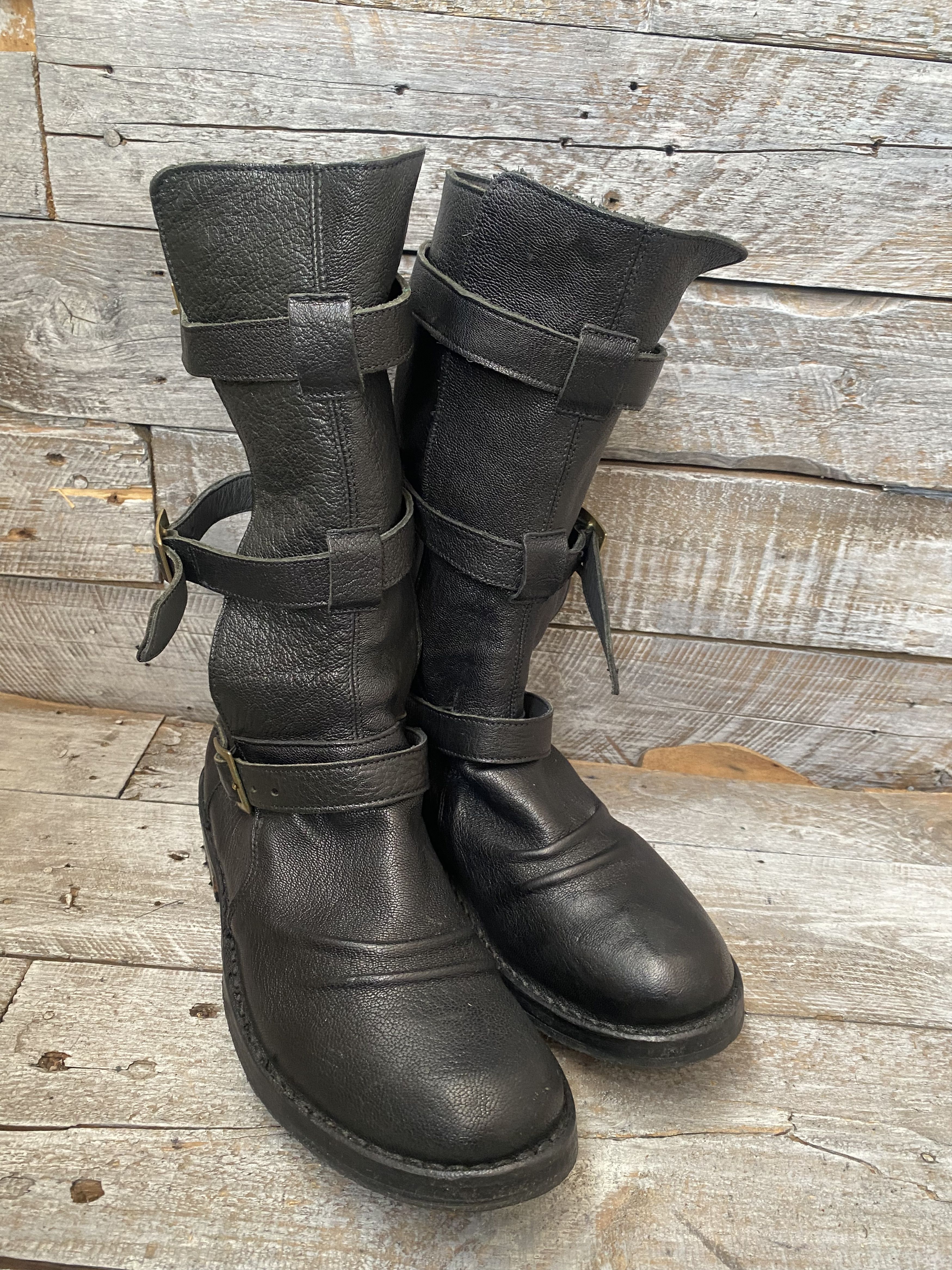 Fiorentini + Baker Fiorentini + baker distressed moto distressed boots sz39 Size US 8.5 / IT 38.5 - 9 Thumbnail