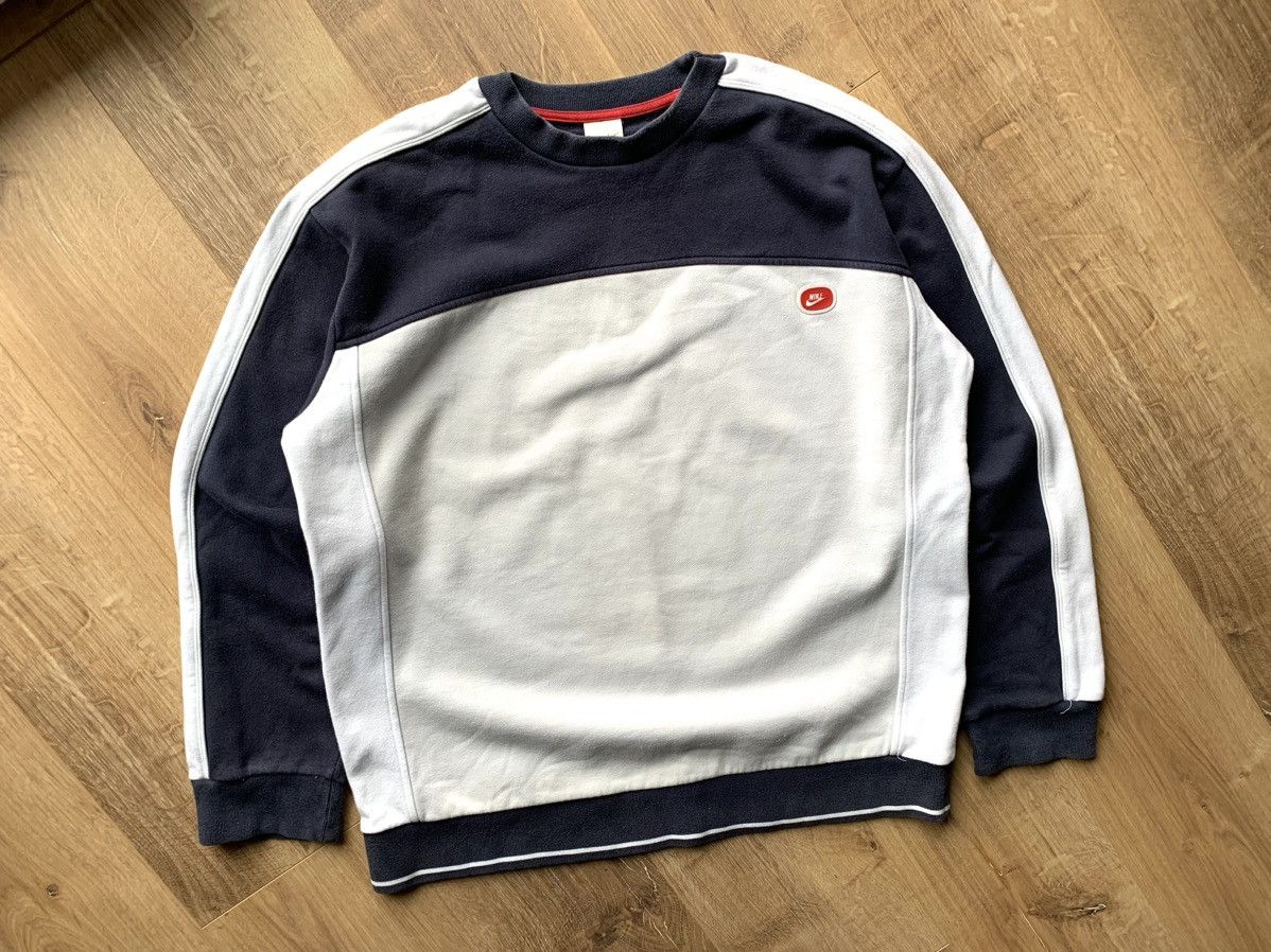 Nike Vintage Nike swoosh sweatshirt Size US L / EU 52-54 / 3 - 2 Thumbnail