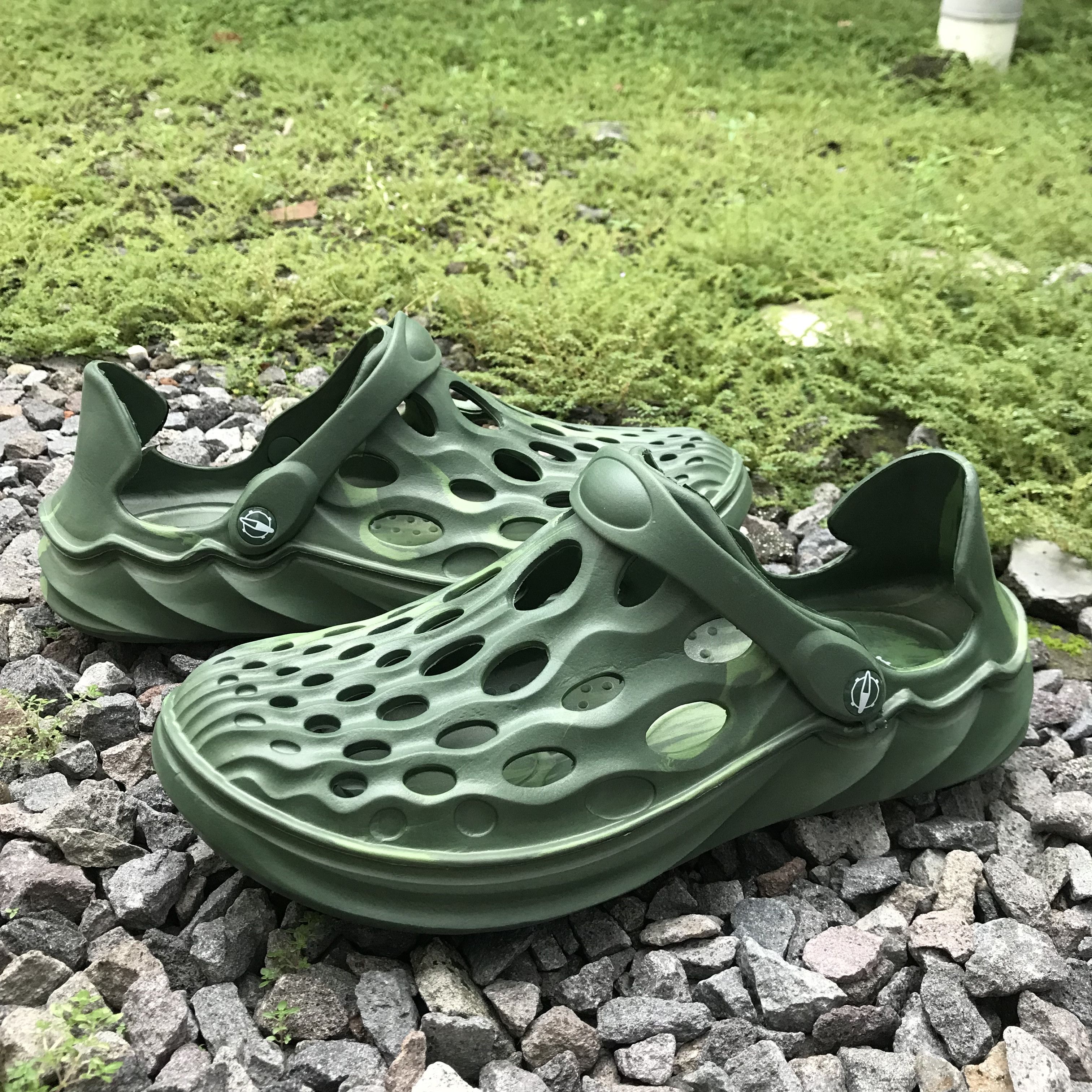 Other Rugged Outback Mens Camo Disruptor Oxford sandals Size US 12 / EU 45 - 8 Thumbnail