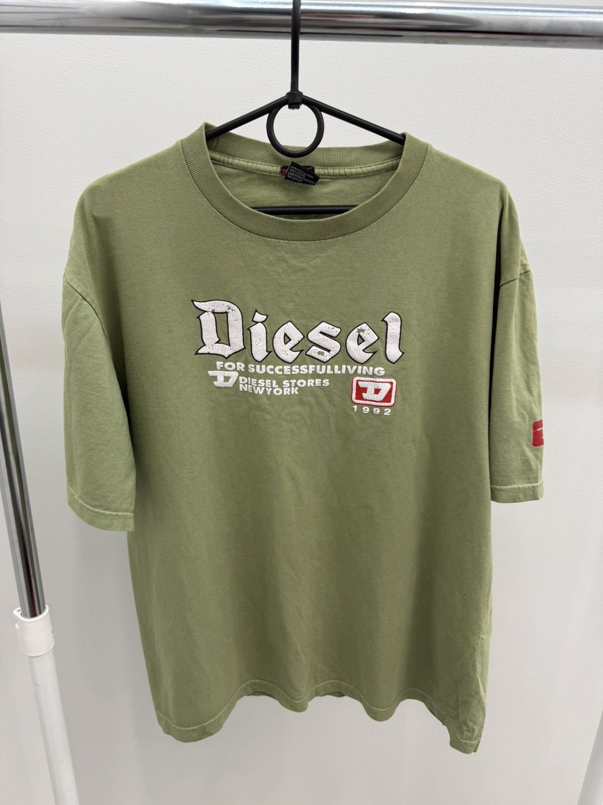 Diesel Vintage Diesel Jeans Y2K Printed Tee T-Shirt Size US L / EU 52-54 / 3 - 1 Thumbnail
