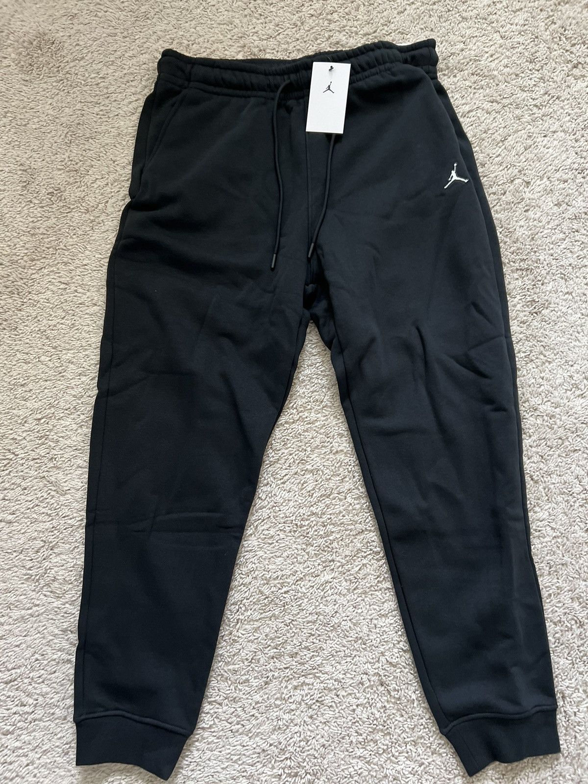 Jordan Brand Jordan Essential Black Fleece Joggers Pants Size US 30 / EU 46 - 5 Thumbnail