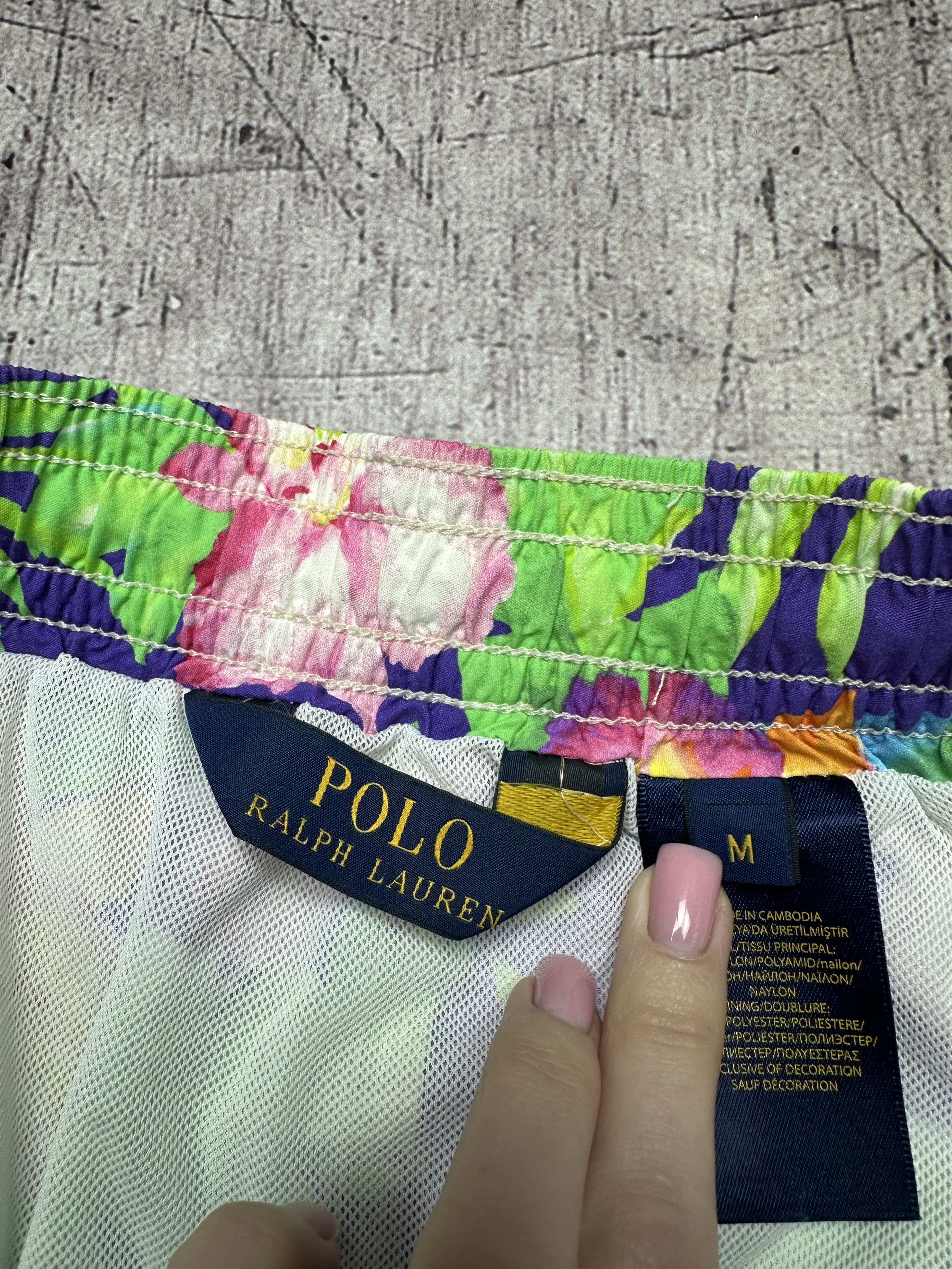 Polo Ralph Lauren Polo Ralph Lauren Mens Floral Print Nylon Shorts Size US 32 / EU 48 - 3 Thumbnail