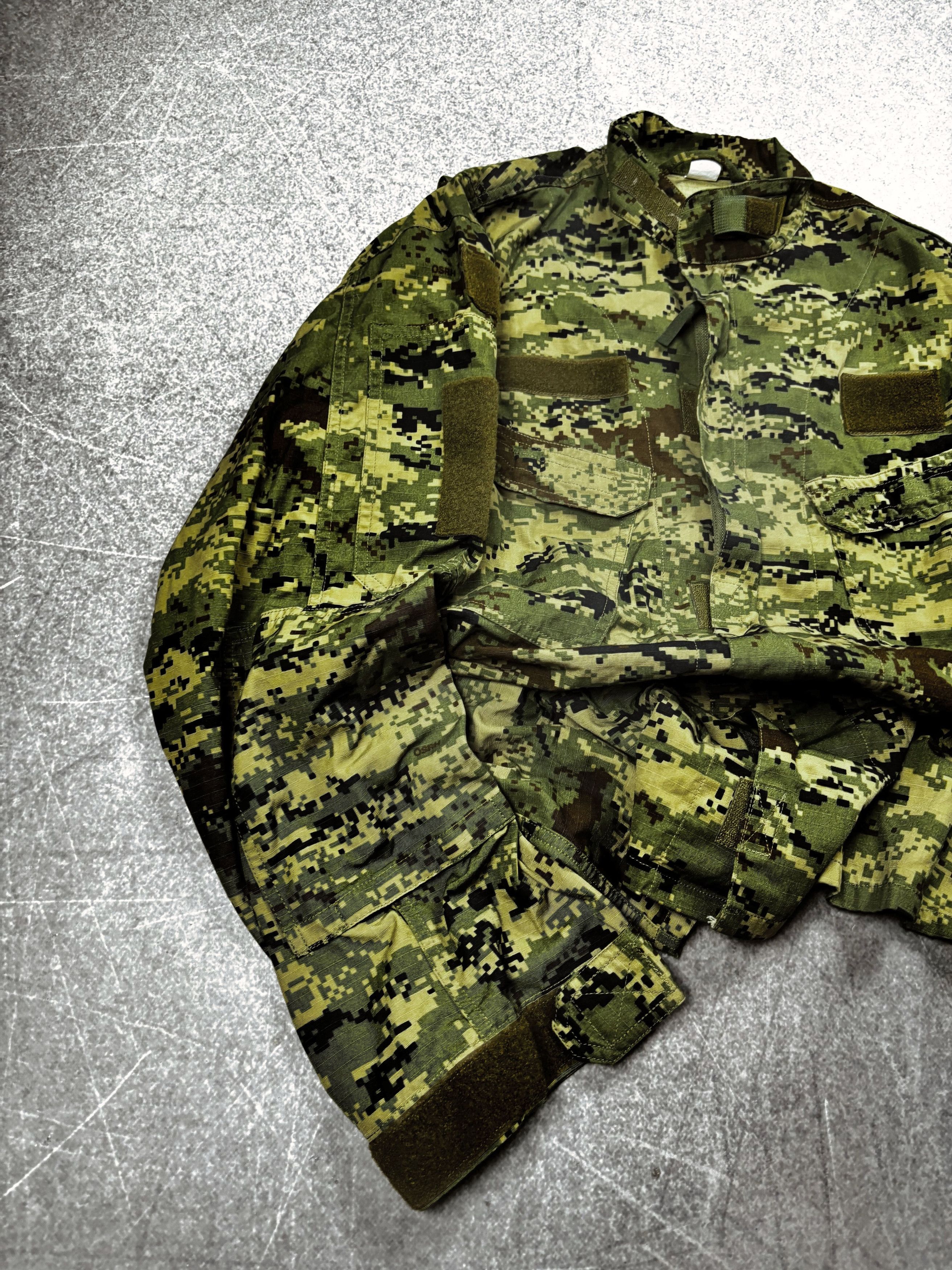 Japanese Brand Camo Tactical Jacket Military Utility Combat Streetwear Size US L / EU 52-54 / 3 - 2 Thumbnail