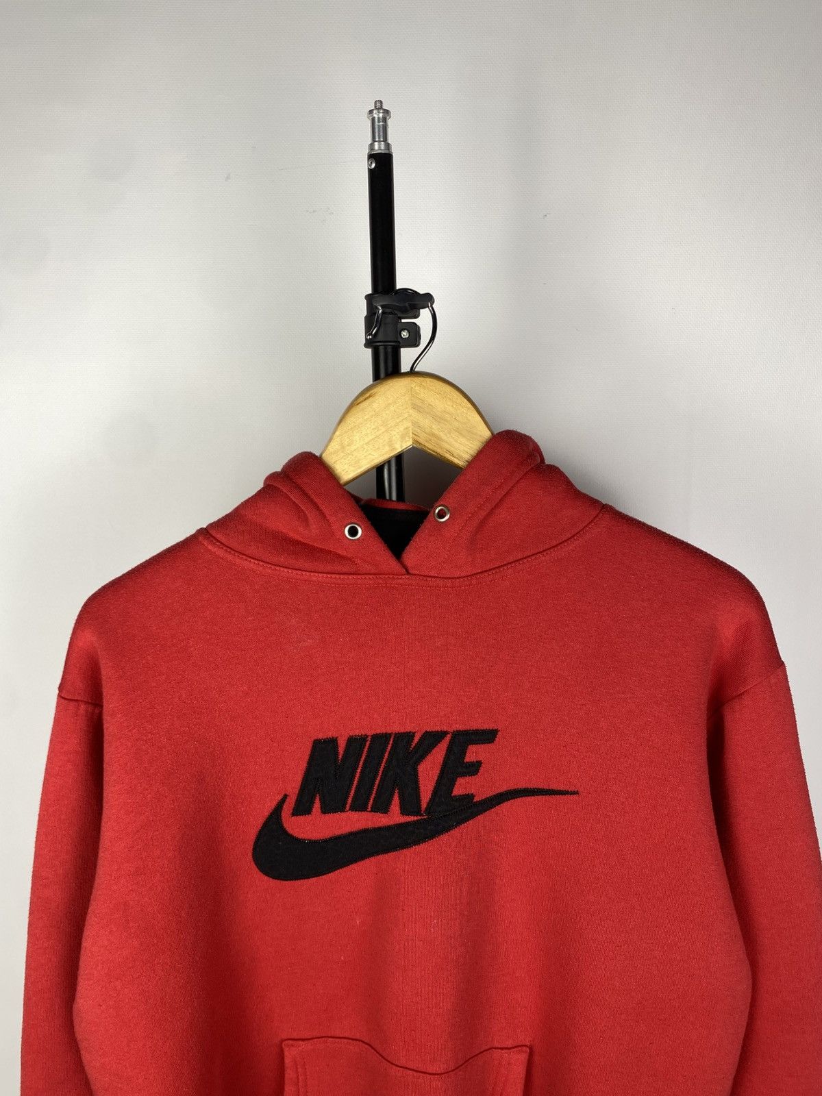 Nike × Vintage Vintage 90s Nike Faded Red y2k baggy sk8 hoodie Size US S / EU 44-46 / 1 - 2 Thumbnail