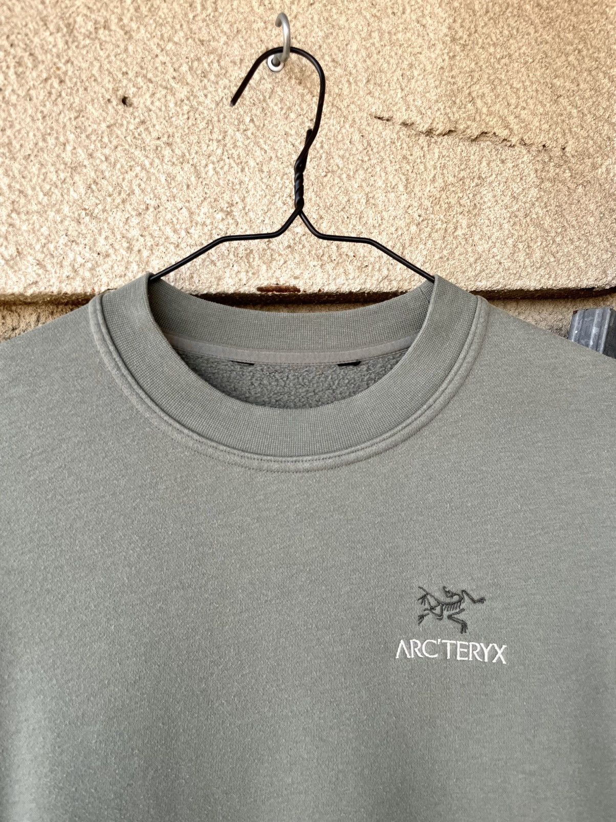 Arc'teryx Arc’teryx Emblem Fleece Crew Neck Sweatshirt Women’s S/M Size S / US 4 / IT 40 - 6 Thumbnail