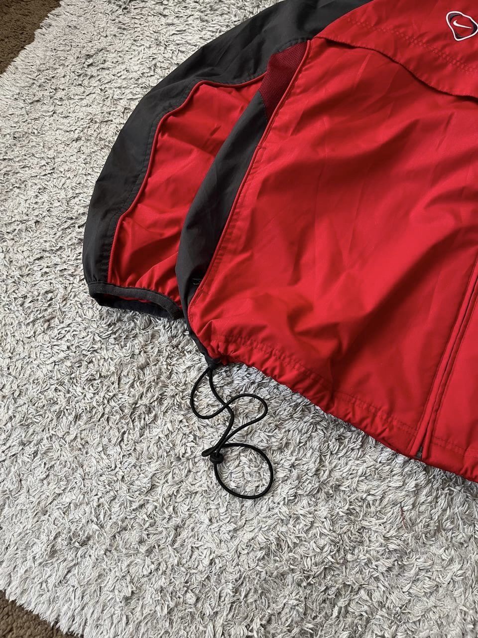 Nike × Vintage Vintage Nike 90s Rare Light Jacket Swoosh Drill Outdoor Size US L / EU 52-54 / 3 - 3 Thumbnail