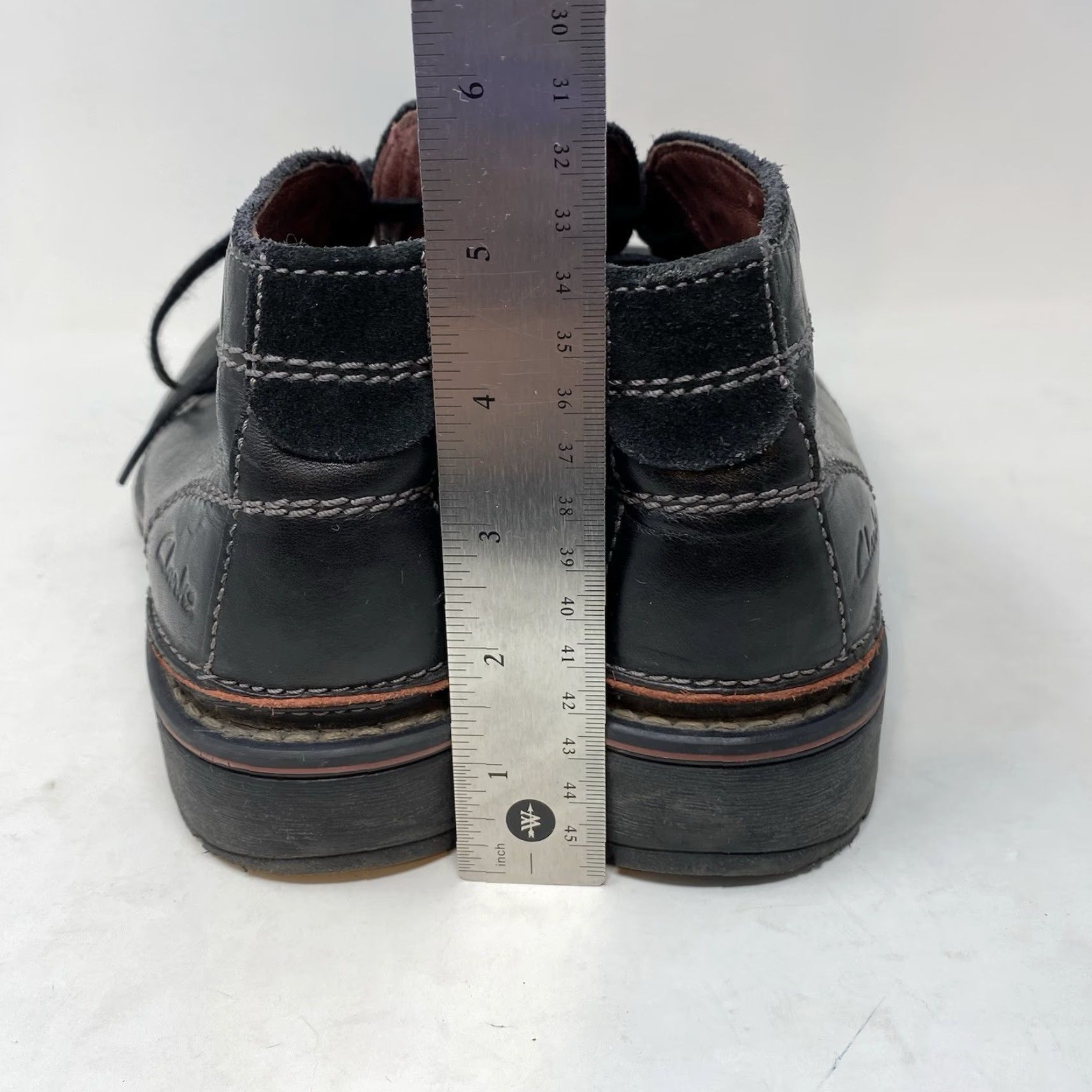 Clarks Clarks Boot Chukka Ankle Boots Men 8 Black Leather Rugged Distressed Lug Sole Casual Shoes Mens Size US 8 / EU 41 - 4 Thumbnail