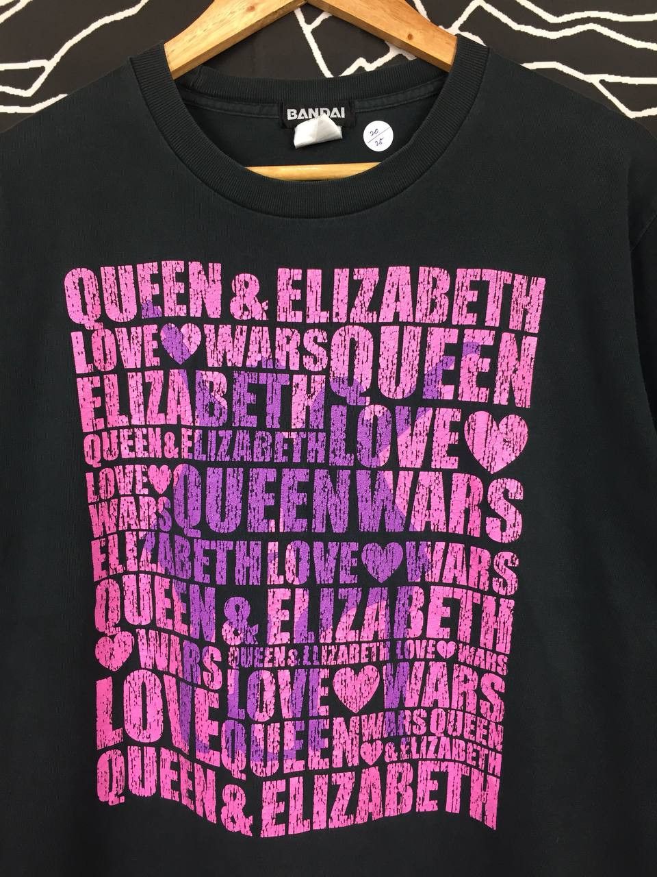 Japanese Brand × Vintage Vtg Bandai Queen & Elizabeth Love Wars Graphic Tee Size US M / EU 48-50 / 2 - 3 Thumbnail