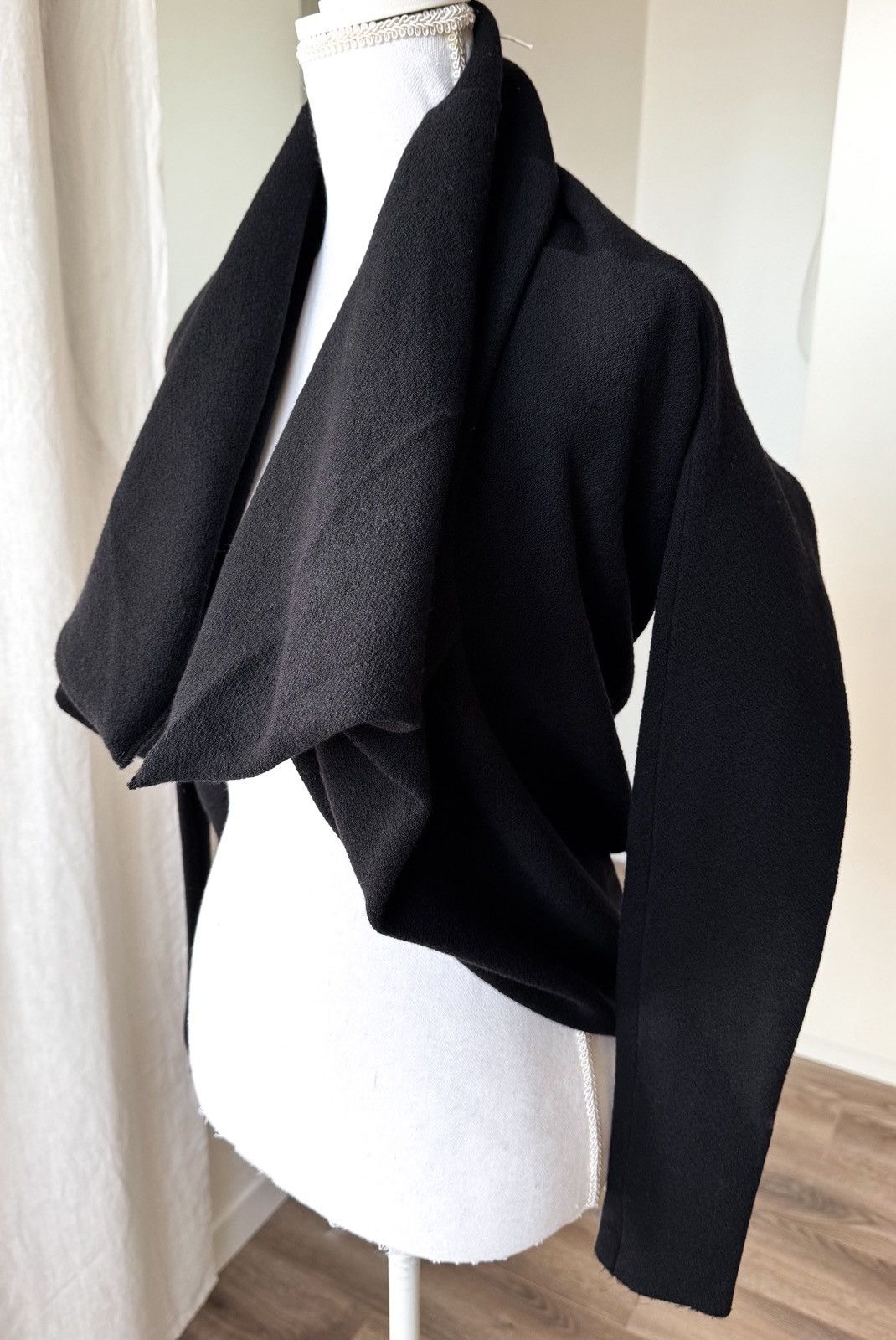 Forme D'Expression Forme D’expression avant-garde bolero cardigan jacket black Size S / US 4 / IT 40 - 5 Thumbnail