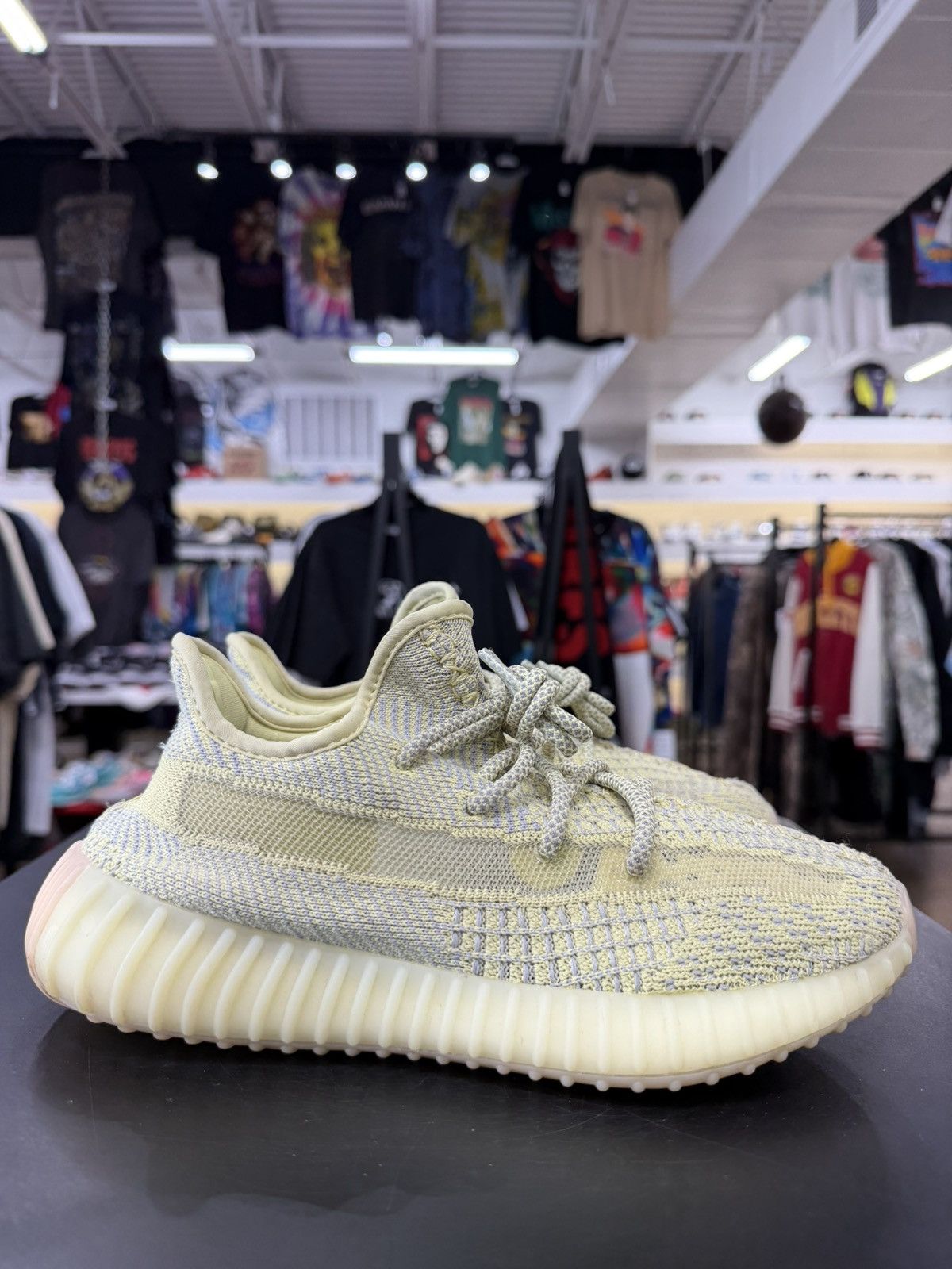 Adidas Yeezy Boost 350 V2 Antlia Size 6 (2019) Size US 6 / EU 39 - 6 Thumbnail