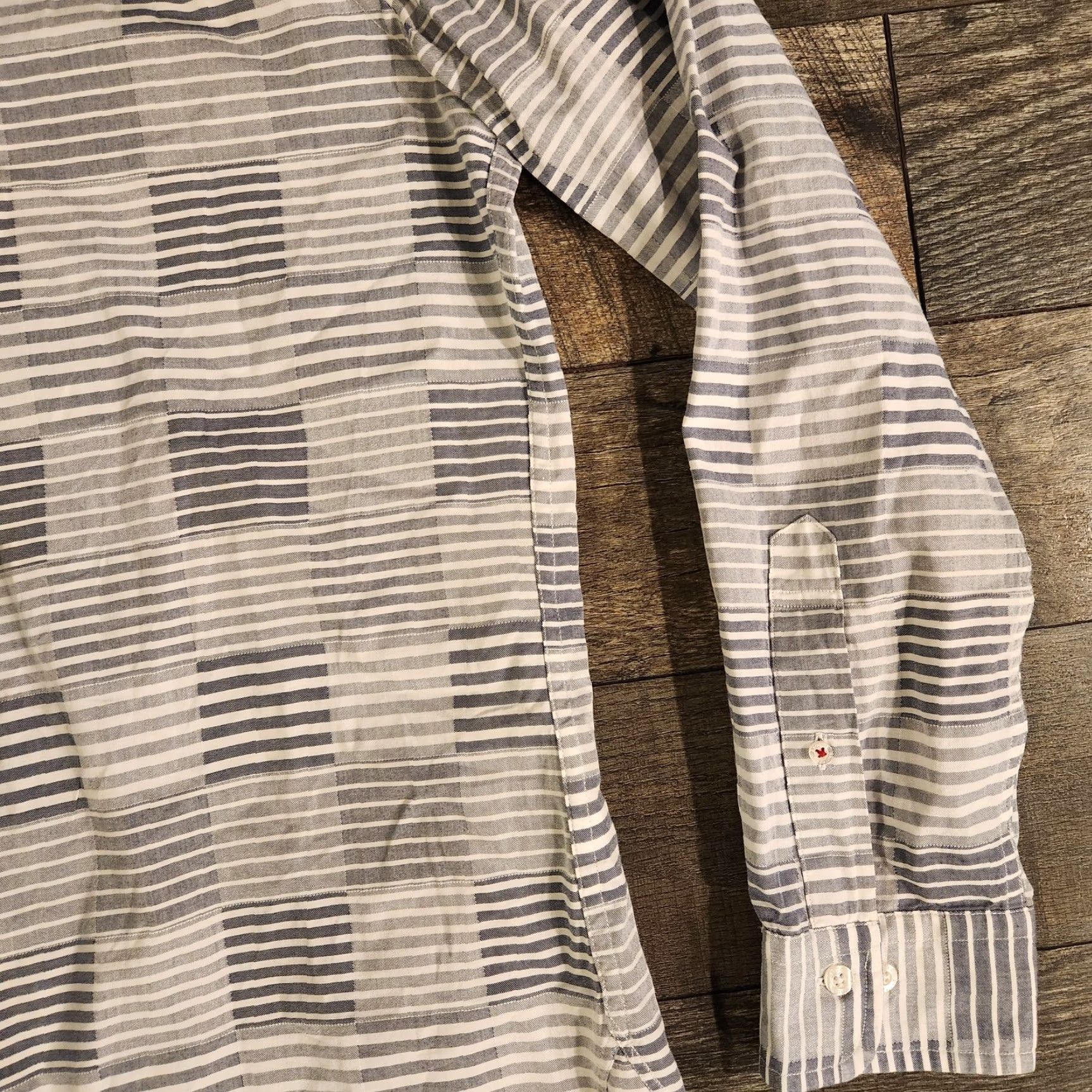 Brooks Brothers VINTAGE Brooks Brothers Red Fleece Shirt Button-Down Long Sleeve Gray Striped Mens Large Button-Up Casual, Workwear Mens Size US L / EU 52-54 / 3 - 4 Thumbnail