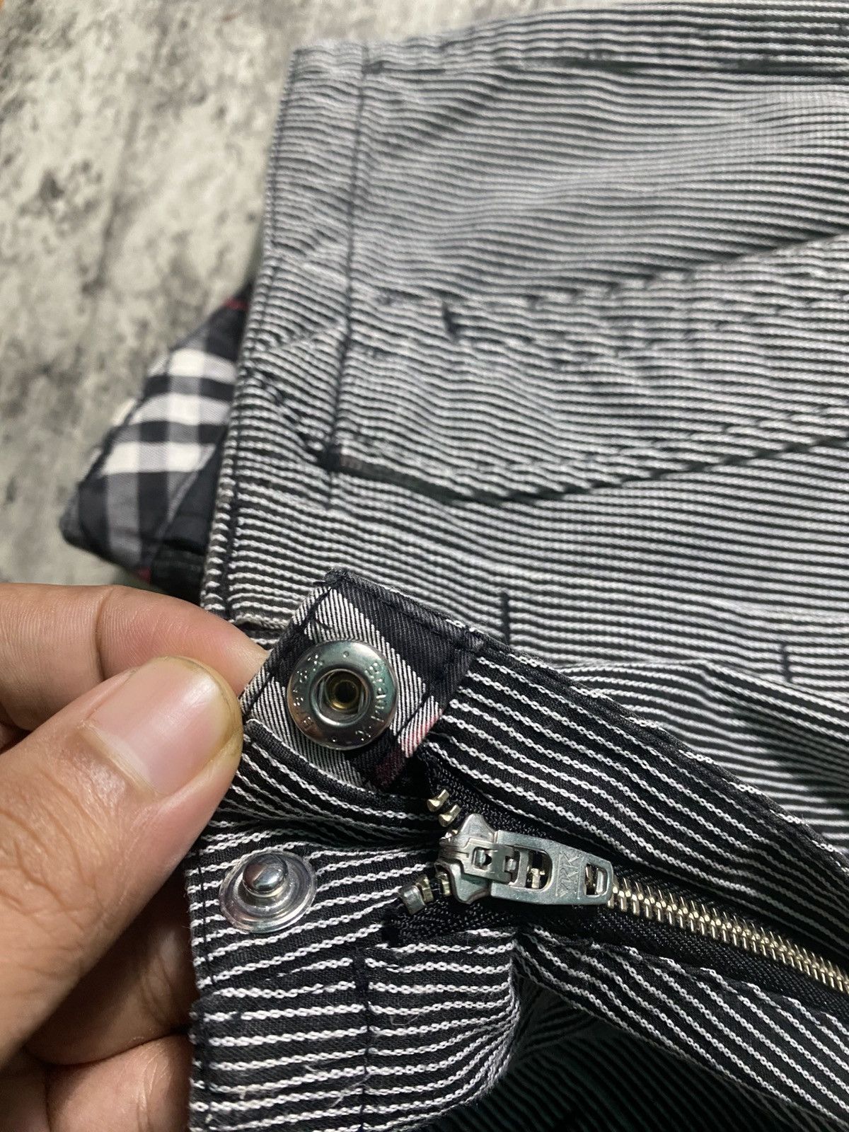 Burberry Burberry Black Label Japan Cargo Tactical Multi Pocket Pants Size US 32 / EU 48 - 10 Thumbnail
