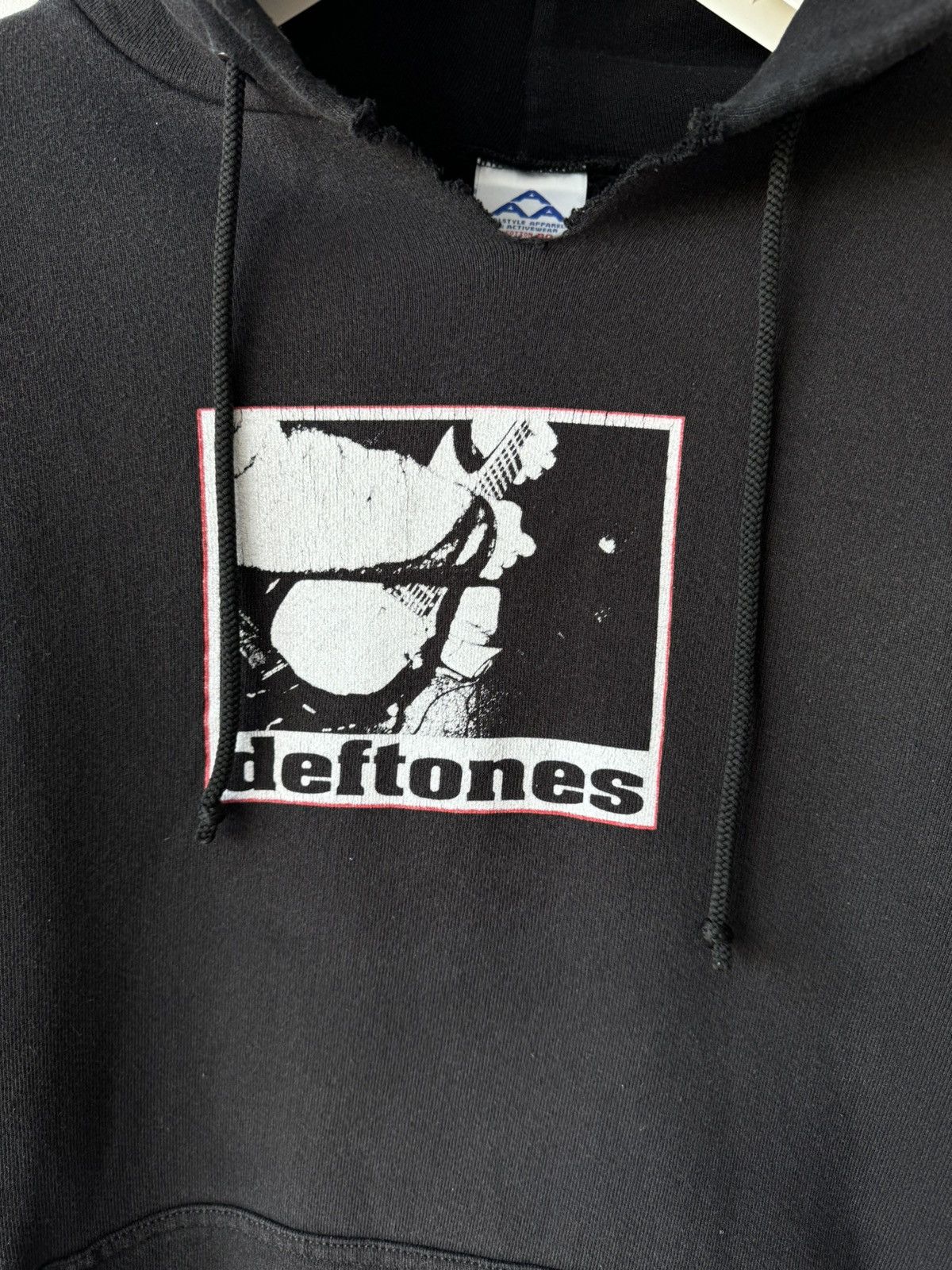 Vintage VINTAGE 90s DEFTONES HOODIE FADED THRASHED RADE OVERSIZED Size US XL / EU 56 / 4 - 4 Thumbnail