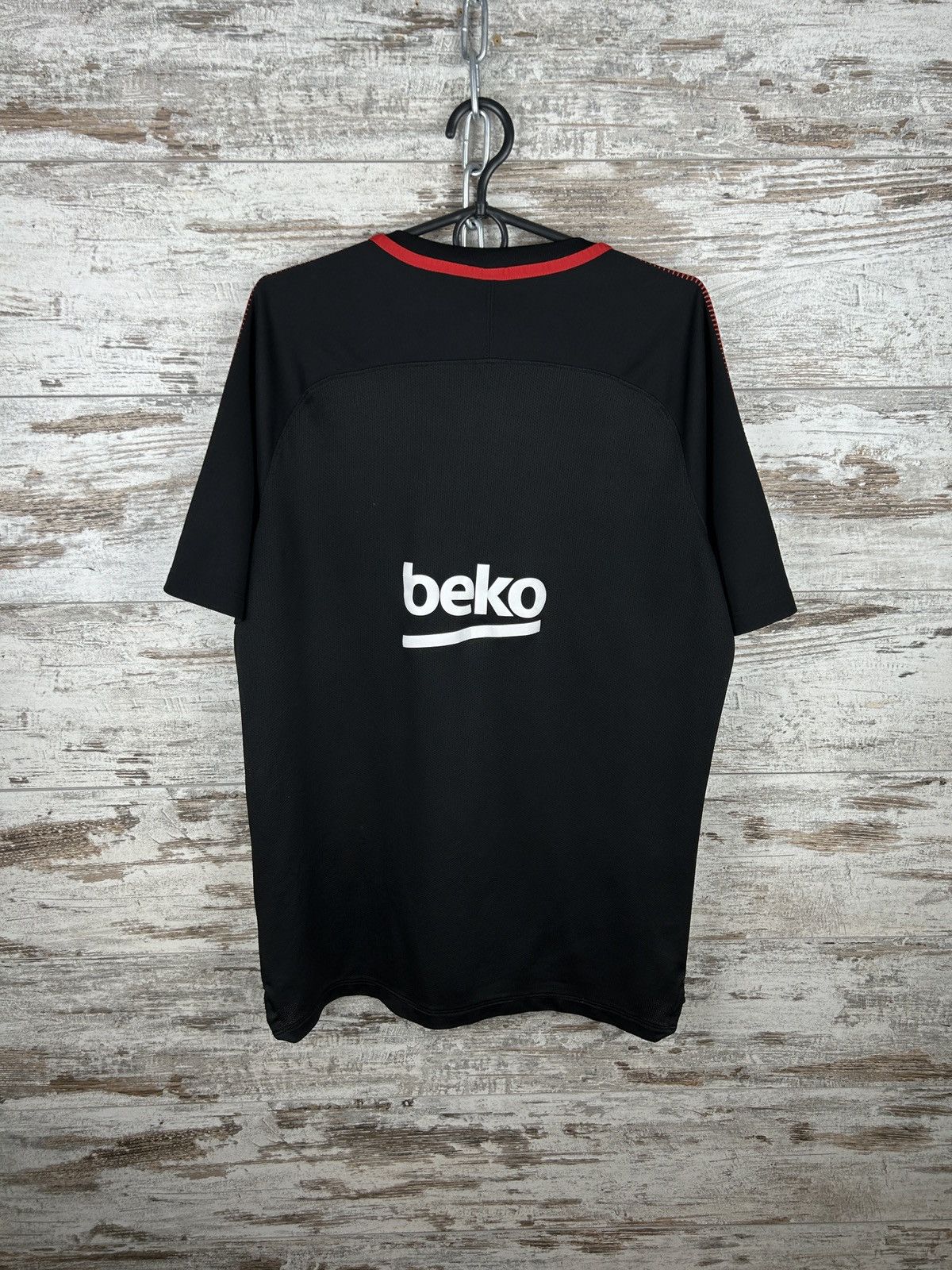 Nike Mens Vintage Nike FC Barcelona T Shirt y2k soccer jersey 90s Size US S / EU 44-46 / 1 - 12 Thumbnail