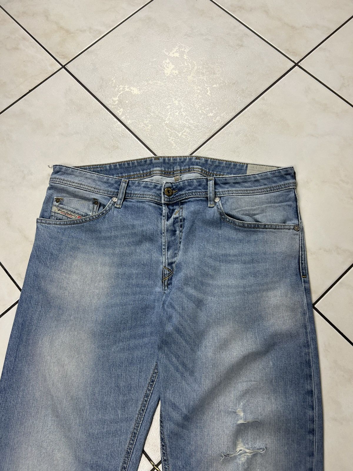 Diesel Vintage Diesel Waykee y2k distressed denim washed jeans pant Size US 34 / EU 50 - 3 Thumbnail