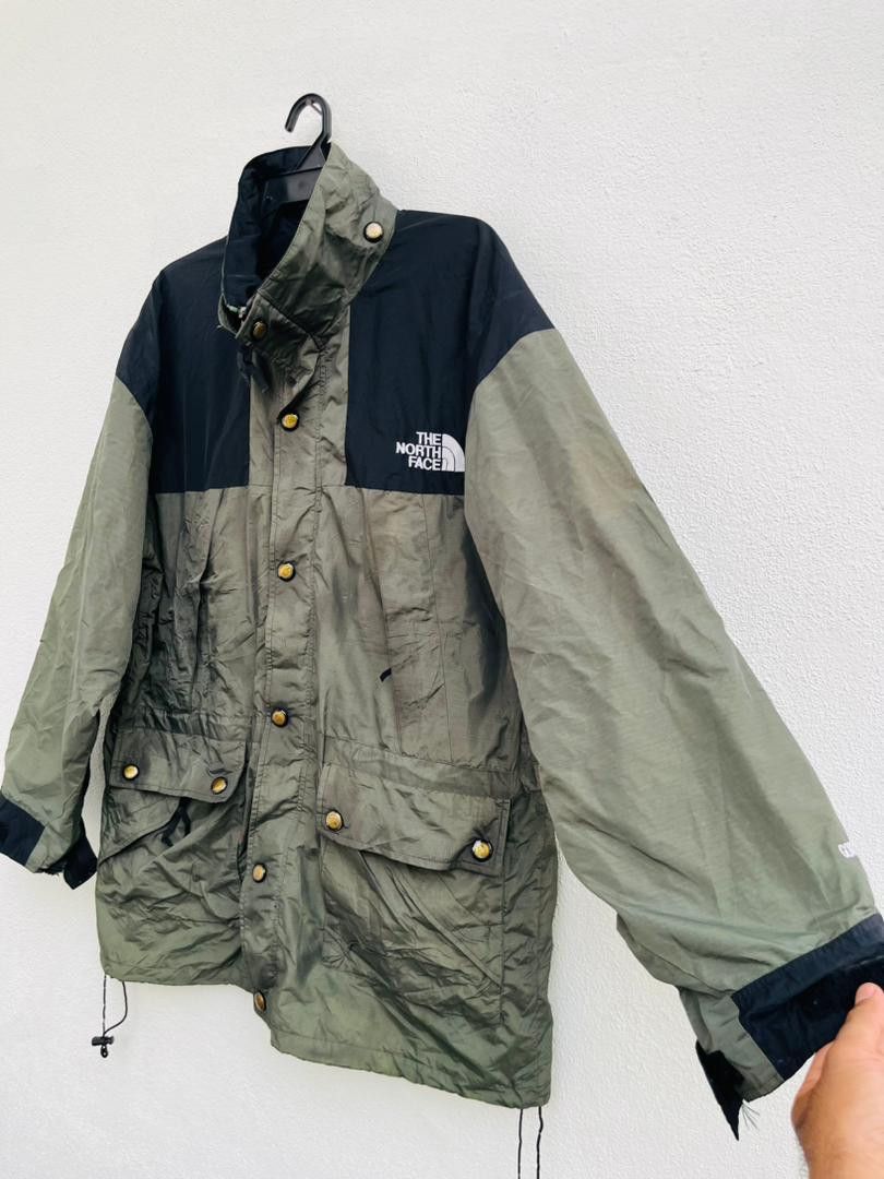 The North Face Vintage The North Face Gore-tex Mountain Jacket Size US XL / EU 56 / 4 - 4 Thumbnail