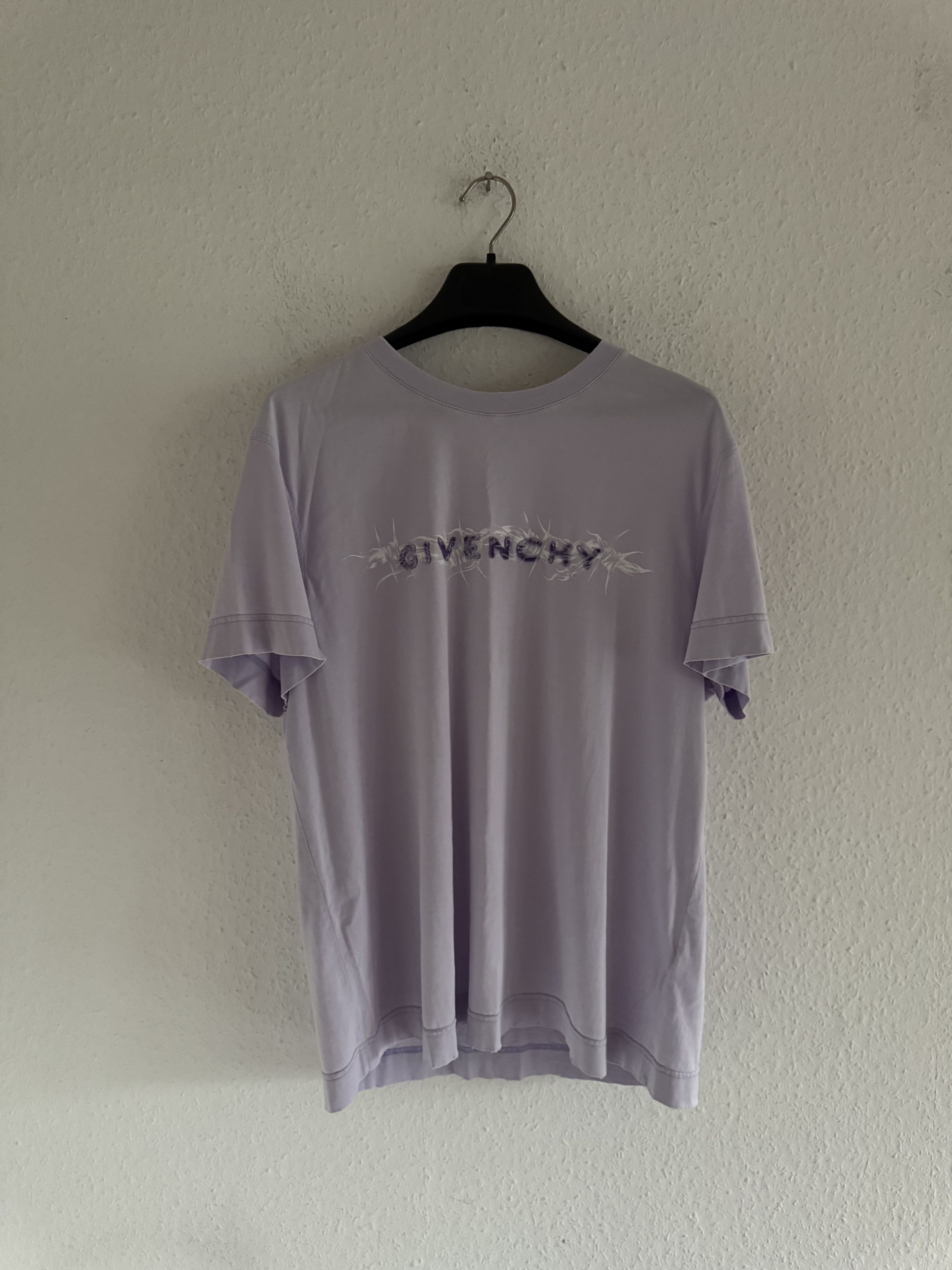 Barbed Wire Flocked Logo T-Shirt Lilac