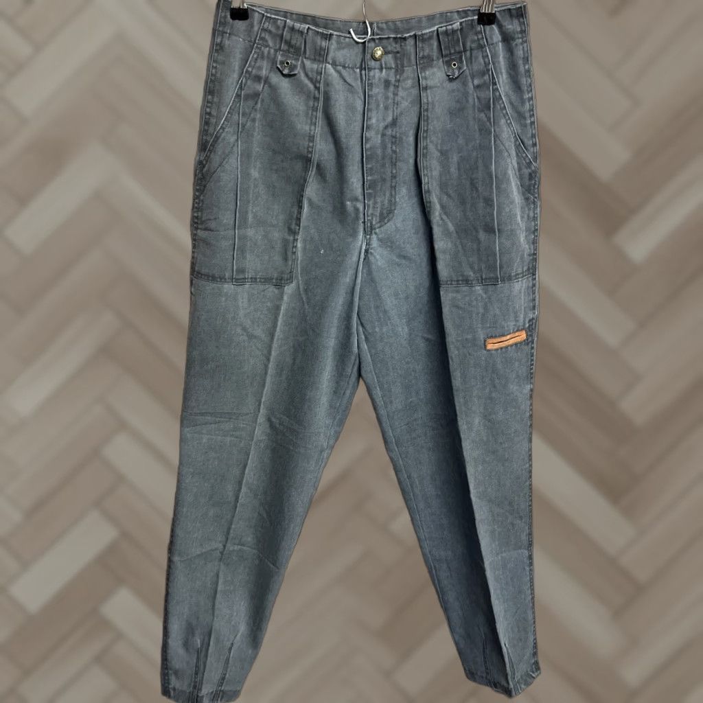 Faded Glory VINTAGE 80s AIR Faded Glory AVIATION Limited Edition Pants 33x32 T28 - Gray Leather Zipper Pockets Button-Up Mens Regular - 80s - 33x32 Size US 33 - 1 Thumbnail