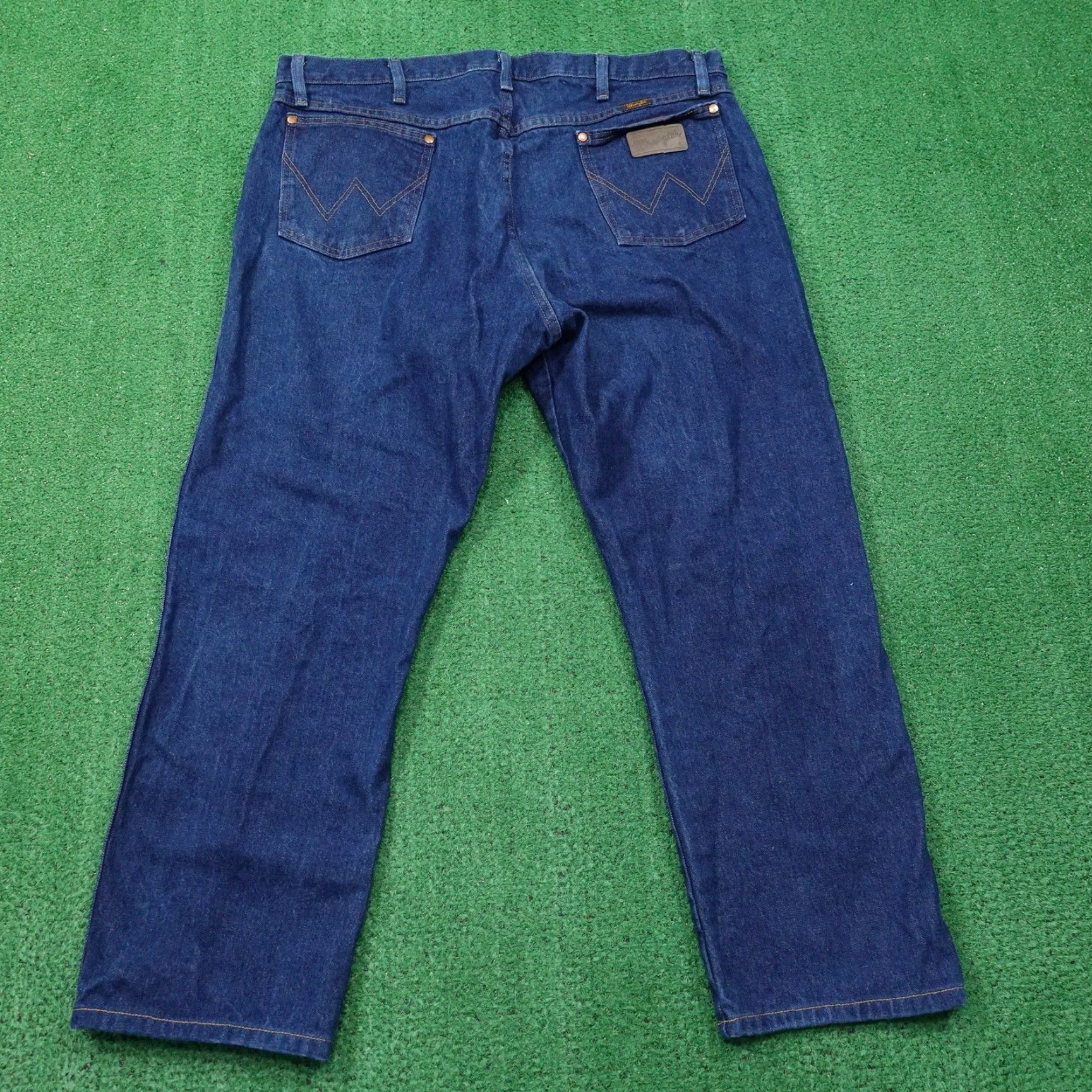 Wrangler Wrangler Jeans Men 40x30 Denim Straight Leg Western Cowboy Workwear Cotton Blue 2000s Size US 40 / EU 56 - 4 Thumbnail