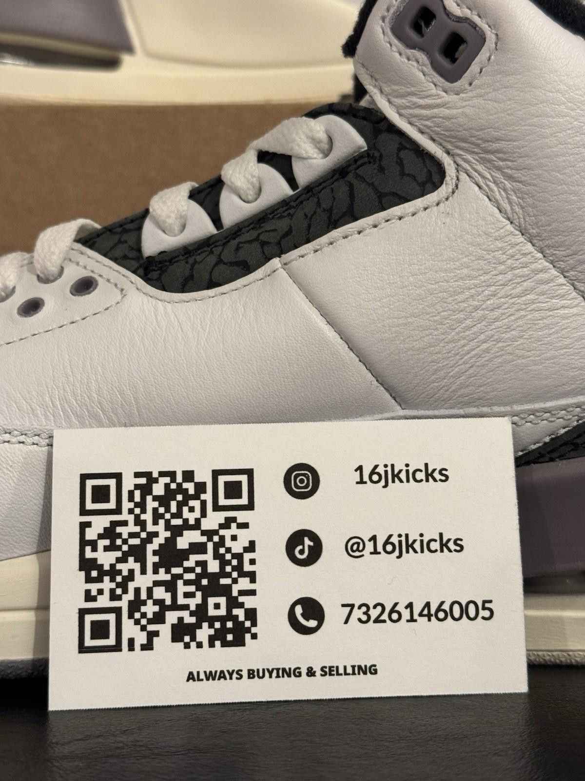 Jordan Brand Size 11 - Air Jordan 3 Retro Cement Grey Size US 11 / EU 44 - 2 Thumbnail