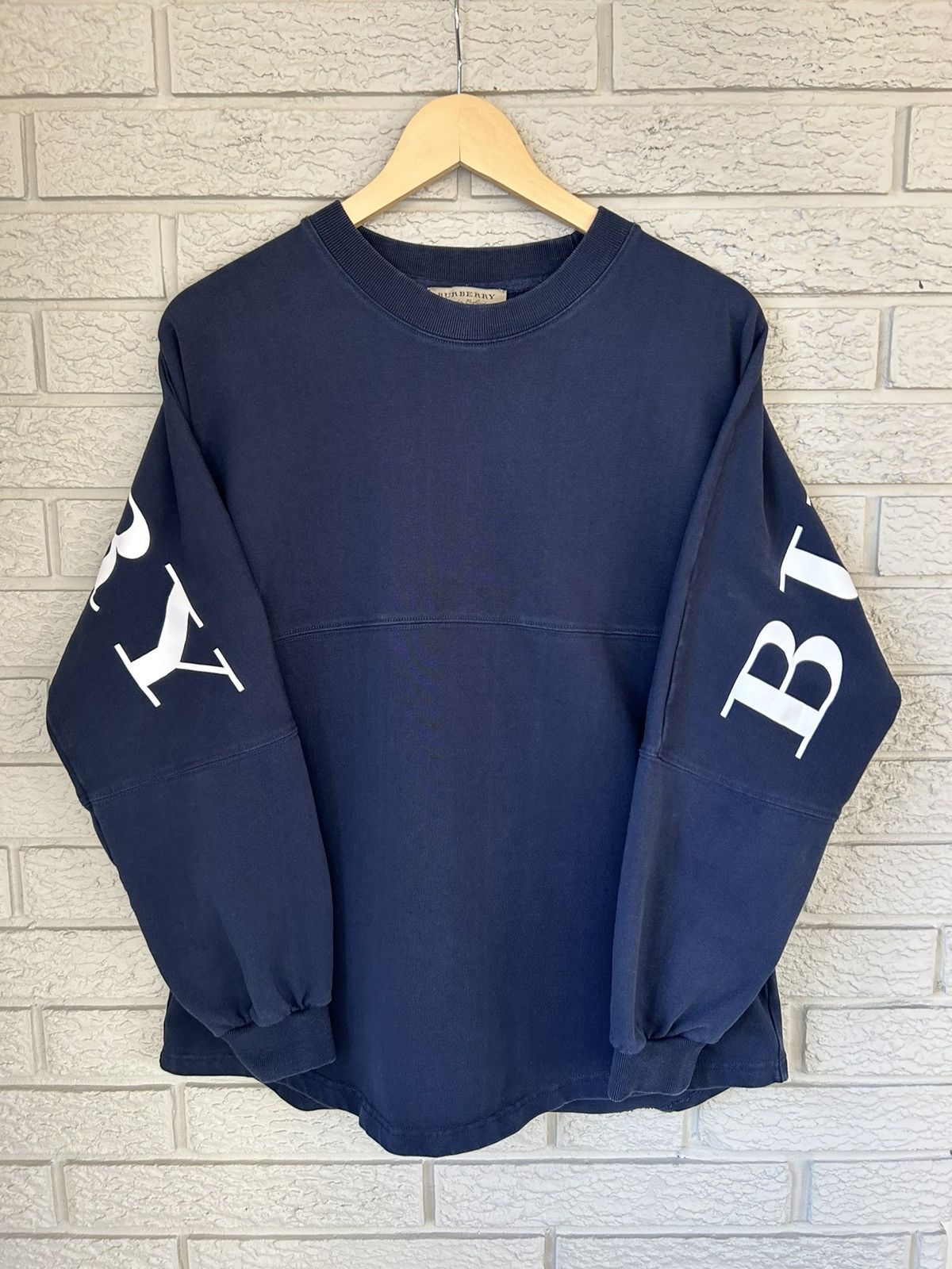 Burberry Burberry Big Logo Spell Out Long Sleeve Size US S / EU 44-46 / 1 - 2 Thumbnail