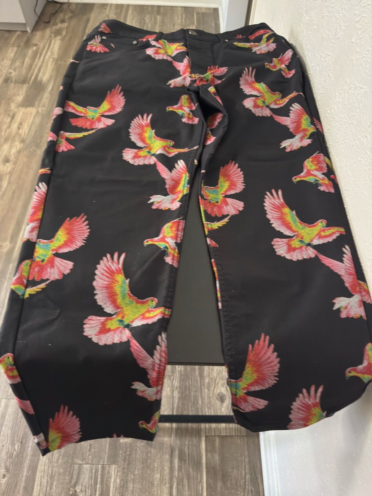 Vintage Limited edition graphic jeans Size US 36 / EU 52 - 1 Thumbnail