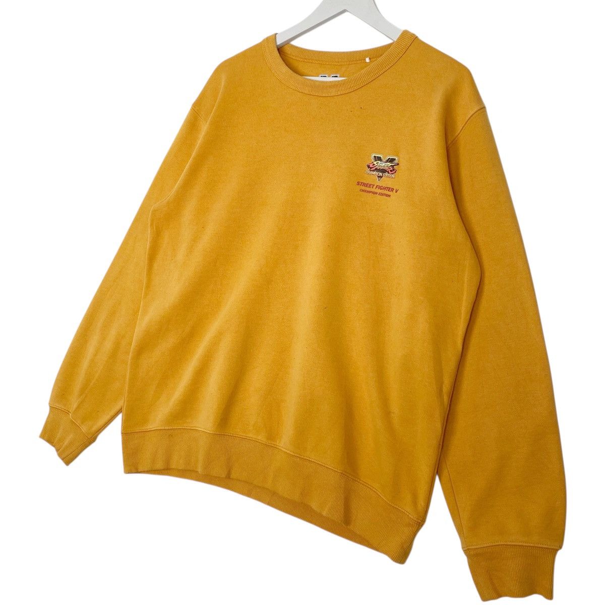 Vintage Vintage 90s Street Fighter V Sweatshirt Crewneck Yellow Size US L / EU 52-54 / 3 - 2 Thumbnail