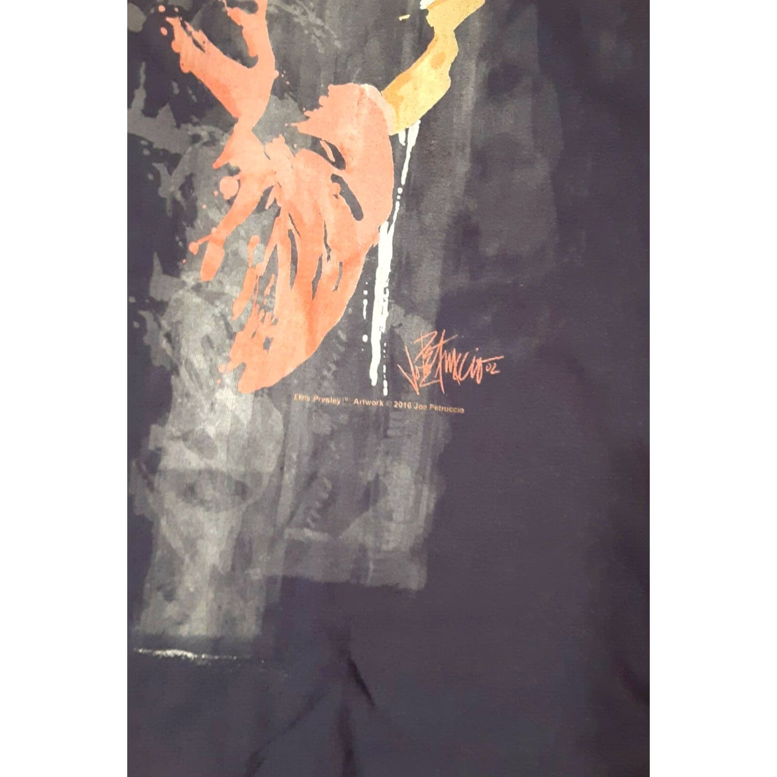 Gildan VINTAGE Elvis Presley Artwork T-Shirt gildan art by Joe Petruccio 2016 XL Black Mens Short Sleeve 29in 23in pit to pit Size US XL / EU 56 / 4 - 3 Thumbnail