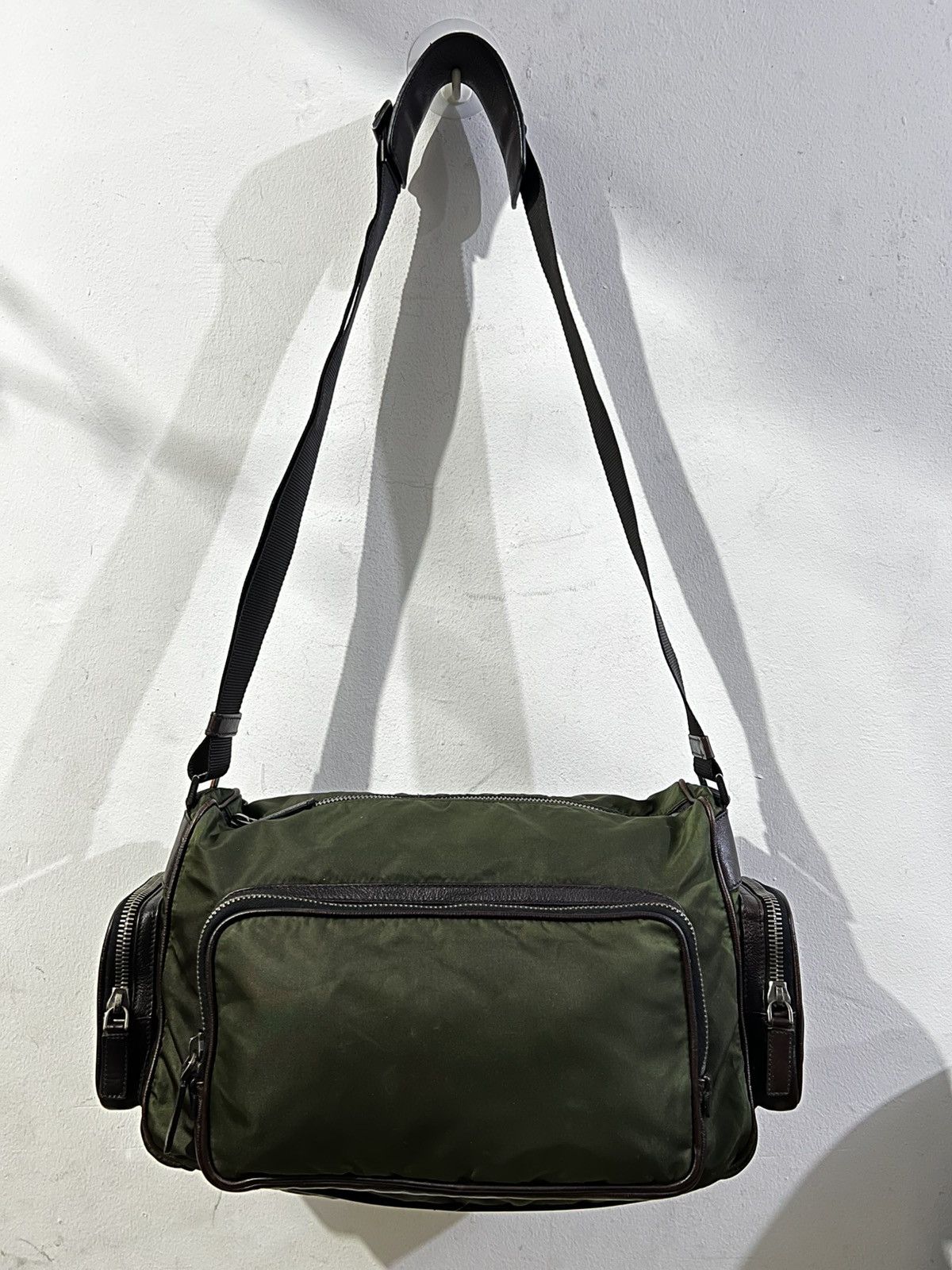 Other Prada Tessuto Nylon Green Messenger Bag Size ONE SIZE - 2 Thumbnail