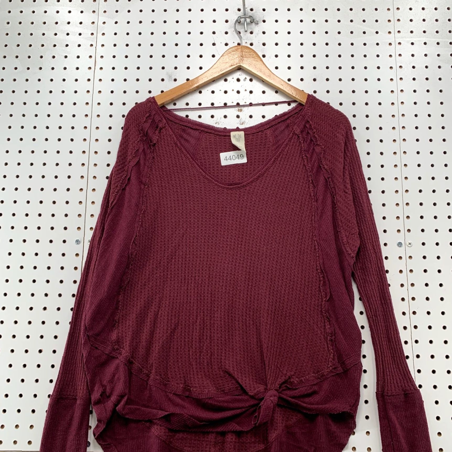 Free People Free People Rib Trim Thermal Top Women Small Burgundy Casual V-Neck Long Sleeve Red Size S / US 4 / IT 40 - 2 Thumbnail