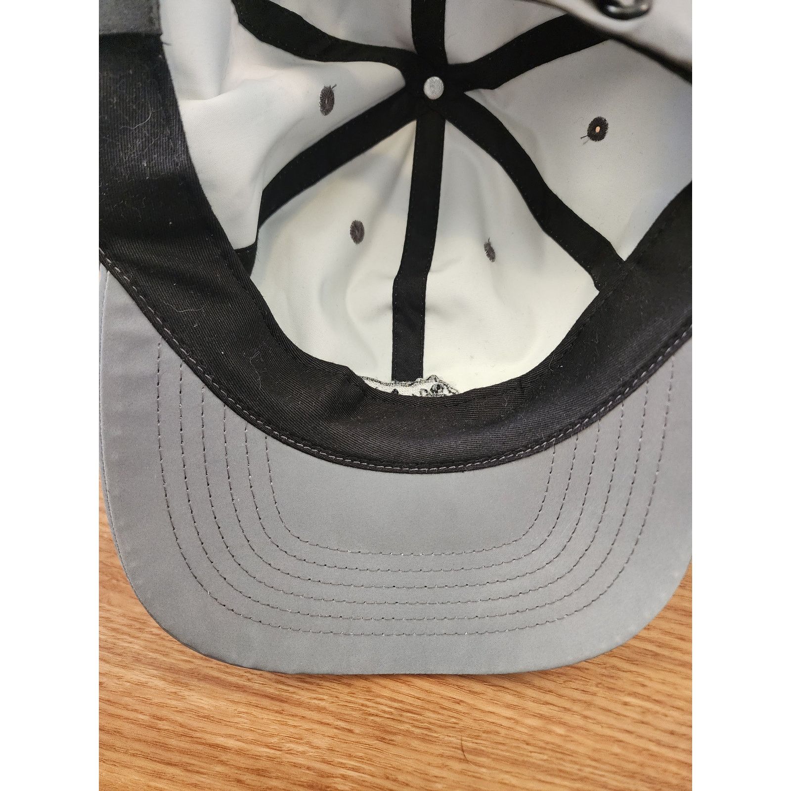 Icecream IceCream Reflective Hat Running Dog Strap Back Size ONE SIZE - 5 Thumbnail