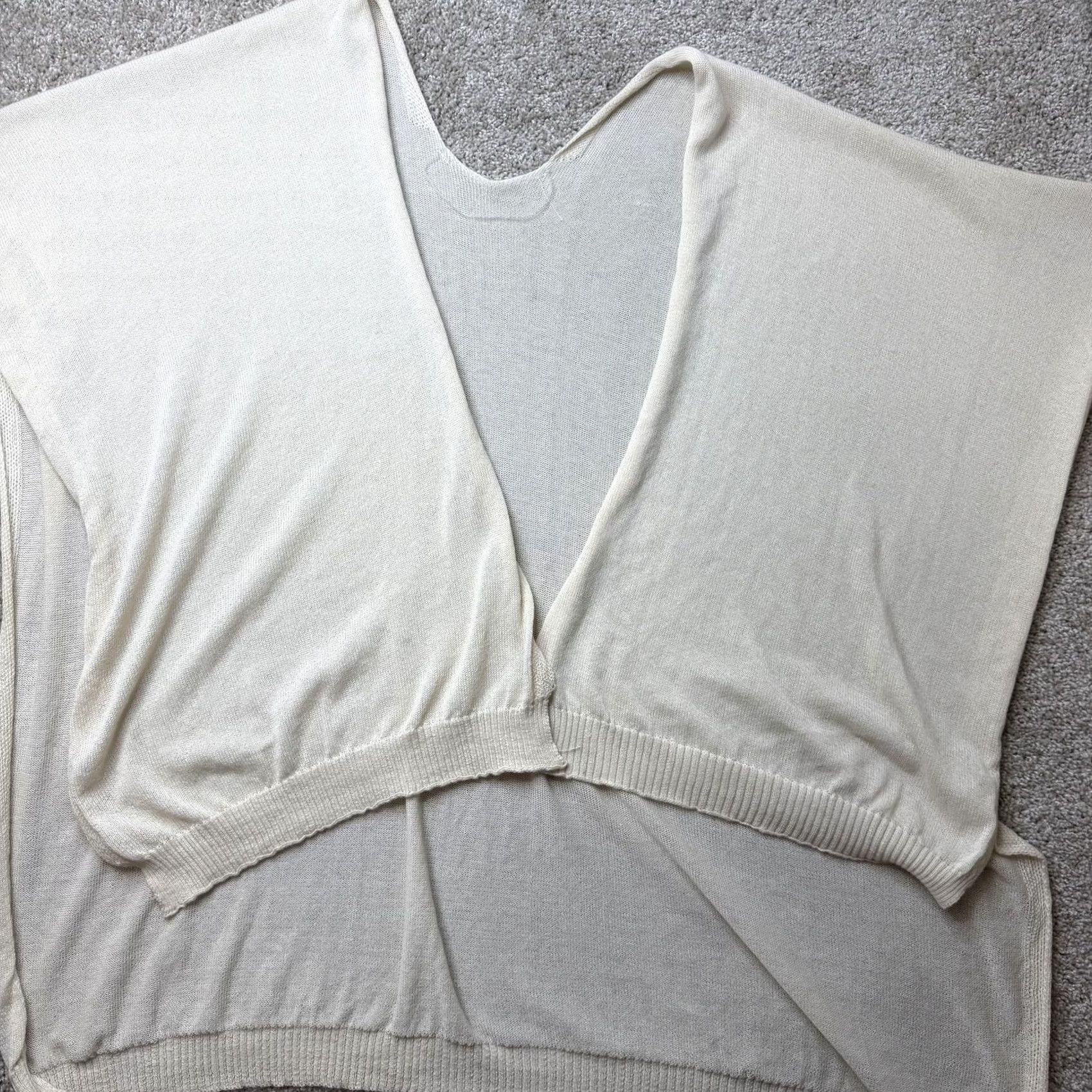 Vintage Lulu Shrug Sweater Womens One Size White V Neck Lightweight Tight-Knit Size ONE SIZE - 2 Thumbnail