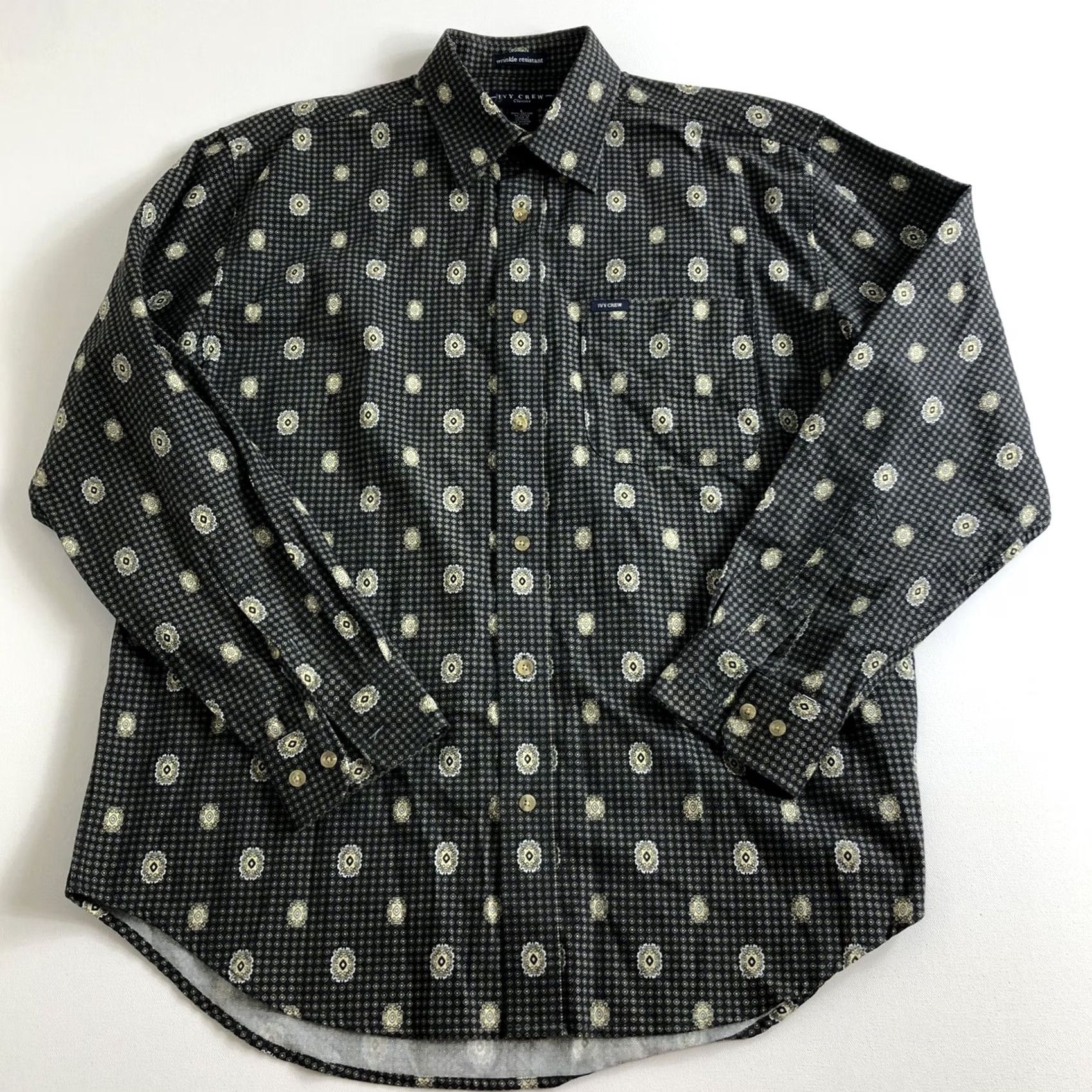 Vintage Ivy Crew Classic Button Up Wrinkle Resistant Shirt Mens Size Large Size US L / EU 52-54 / 3 - 2 Thumbnail