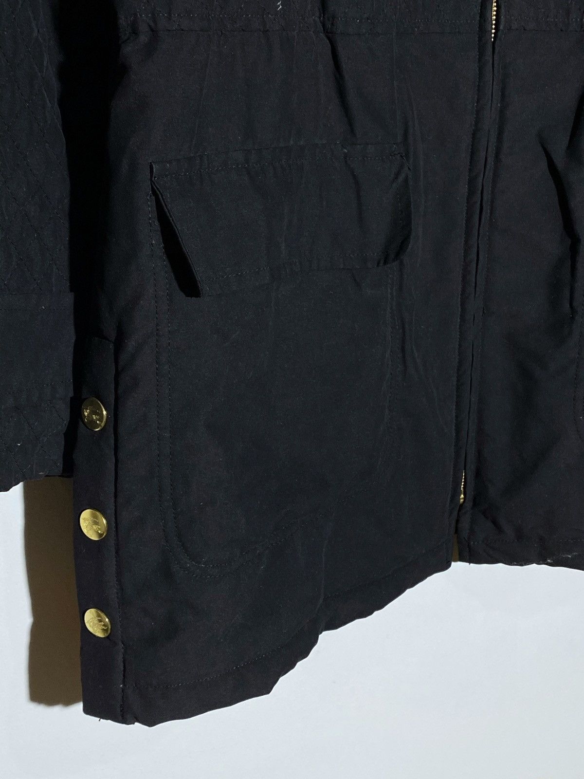 Burberry Burberry’s vintage nova check quilted jacket fur collar Size US M / EU 48-50 / 2 - 5 Thumbnail