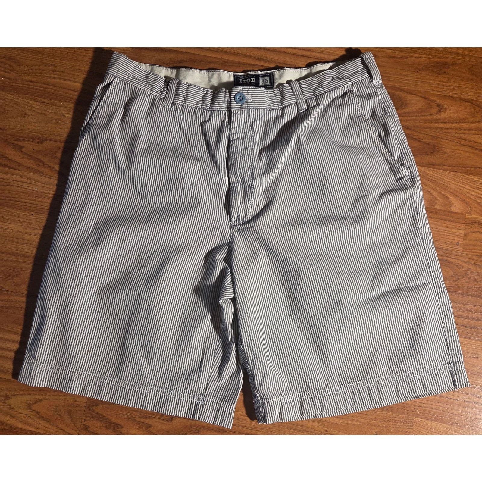 Izod Izod White and Blue Striped Cargo Shorts - Size 36 Size US 36 / EU 52 - 2 Thumbnail