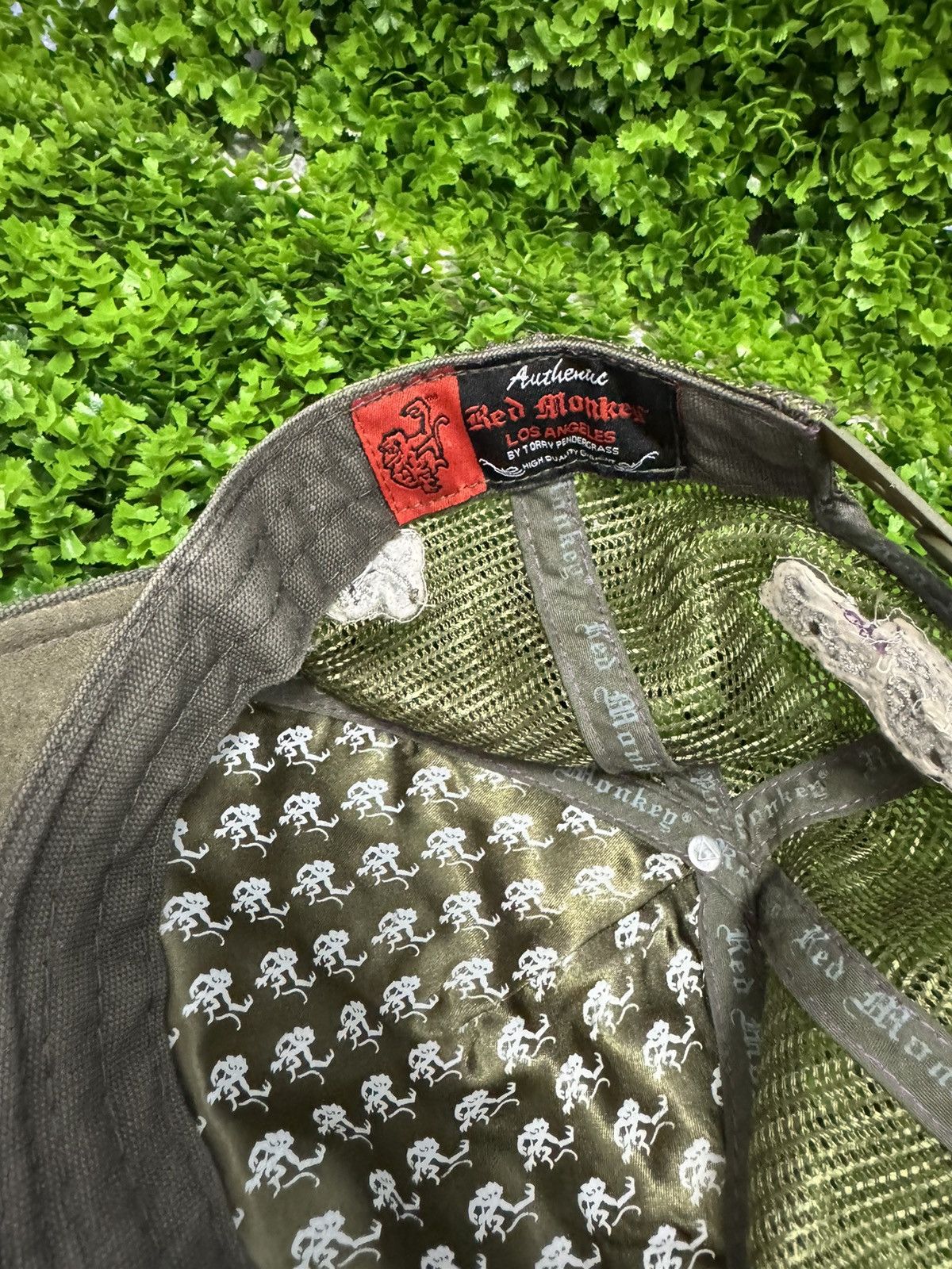 Japanese Brand × Red Monkey Red monkey Los Angels Japanese style Y2K trucker hat cap 🧢 Size ONE SIZE - 2 Thumbnail